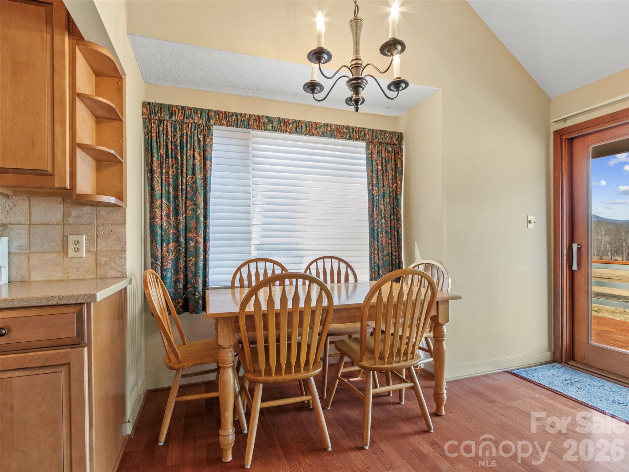 Mount Mitchell Lands - Residential