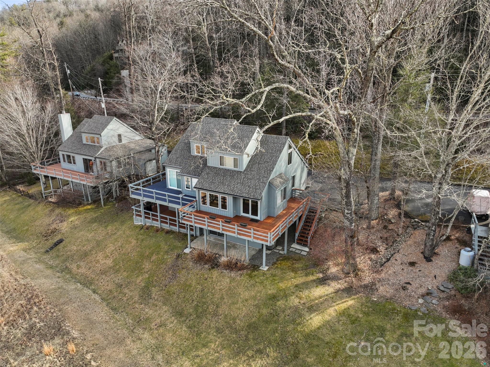 Mount Mitchell Lands - Residential