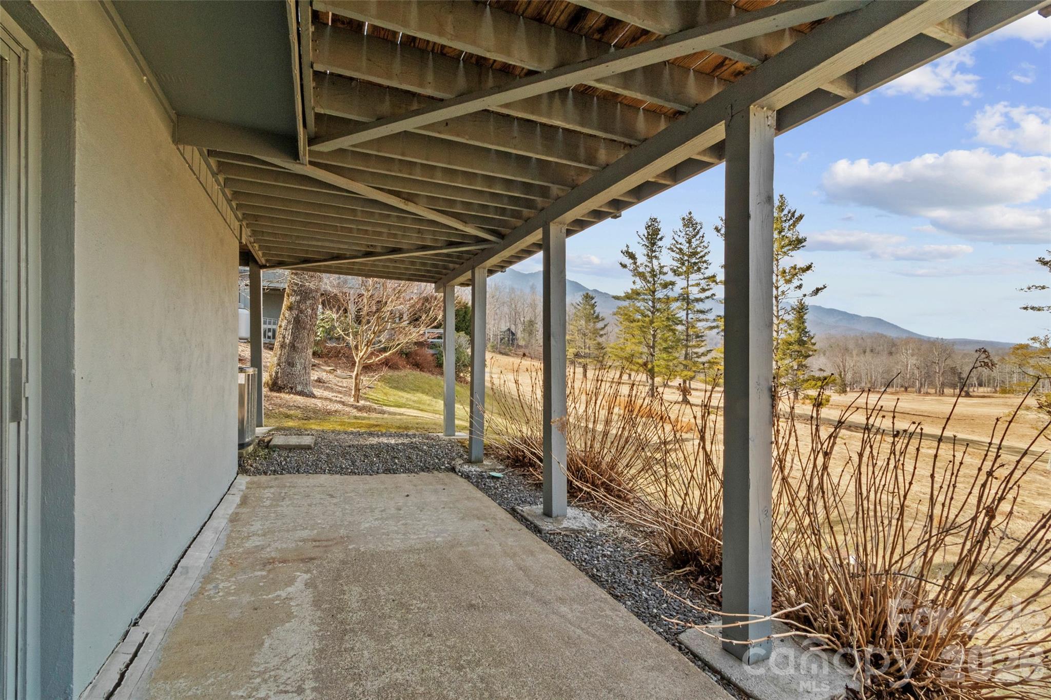 Mount Mitchell Lands - Residential