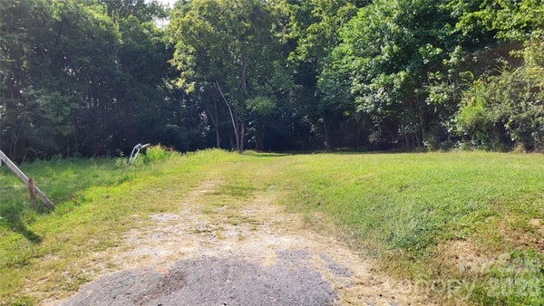 21 MAGNOLIA ST, YORK, SC 29745 - Image 8b2bef231fcccf0c8e1a054a48e4468f/4190196950