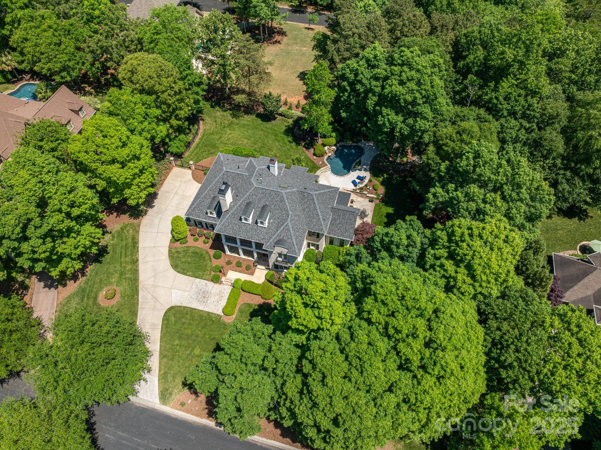 River Lakes - Residential