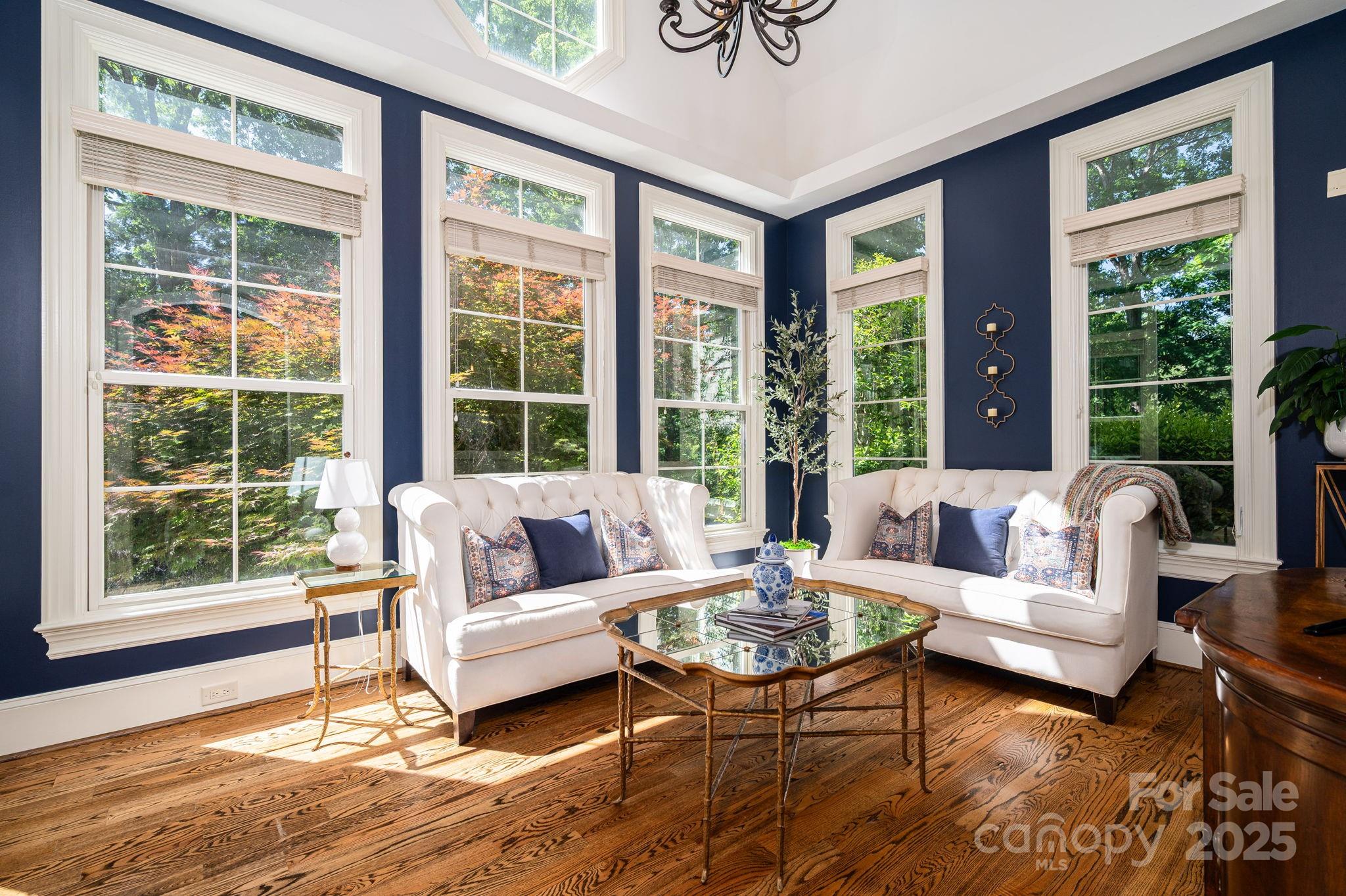 River Lakes - Residential