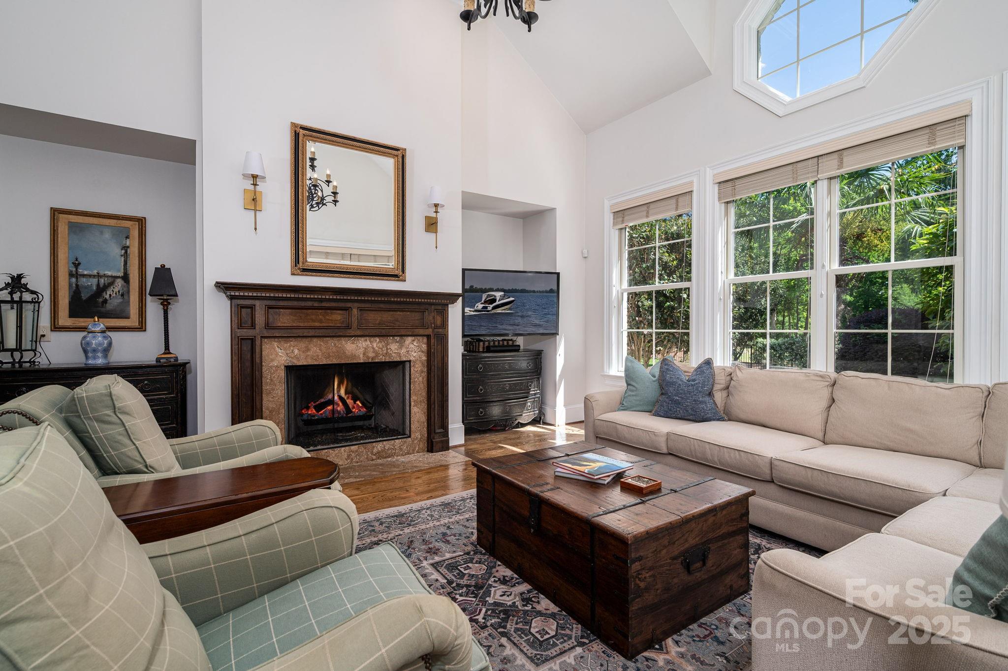 River Lakes - Residential