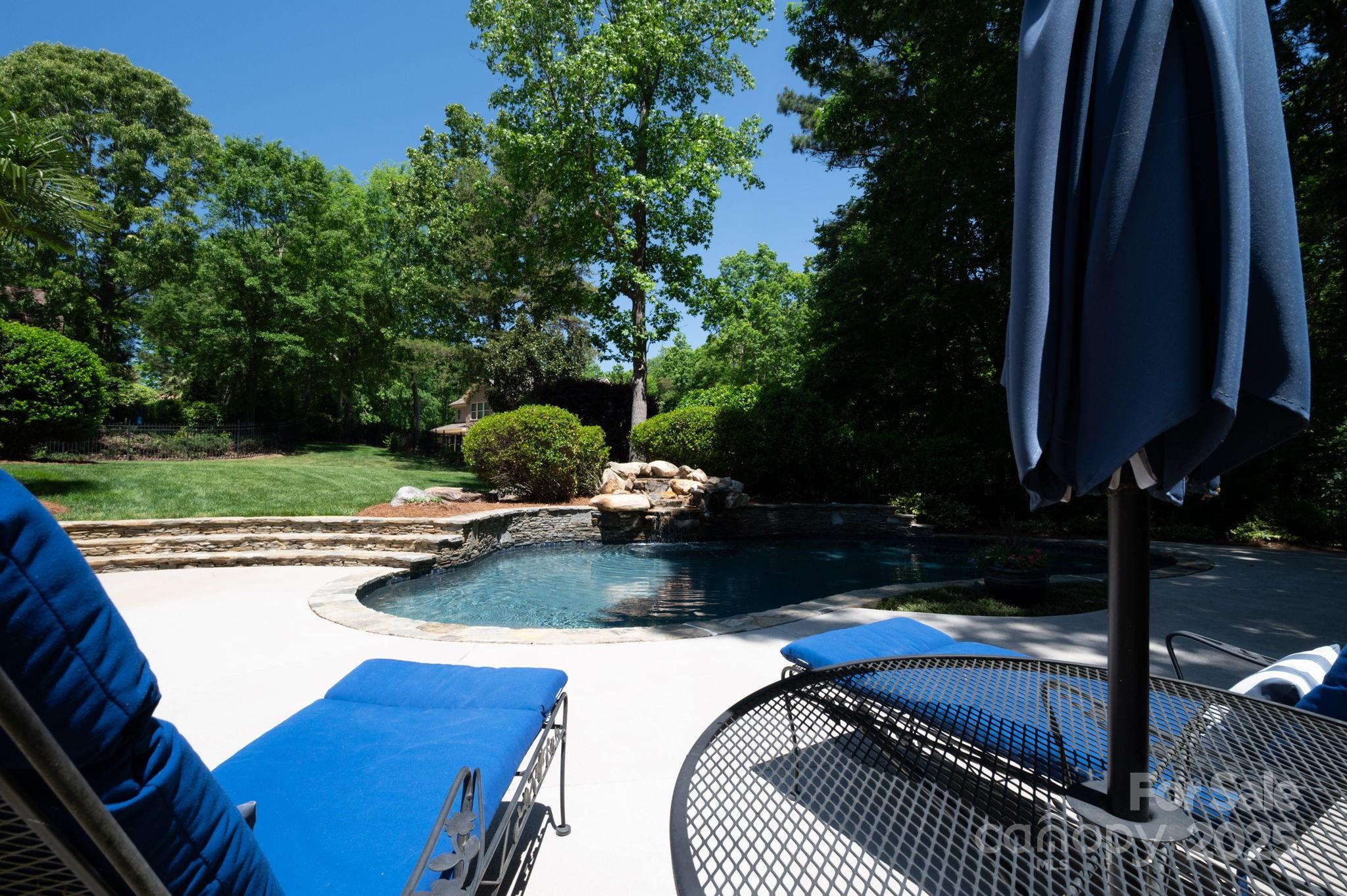 River Lakes - Residential