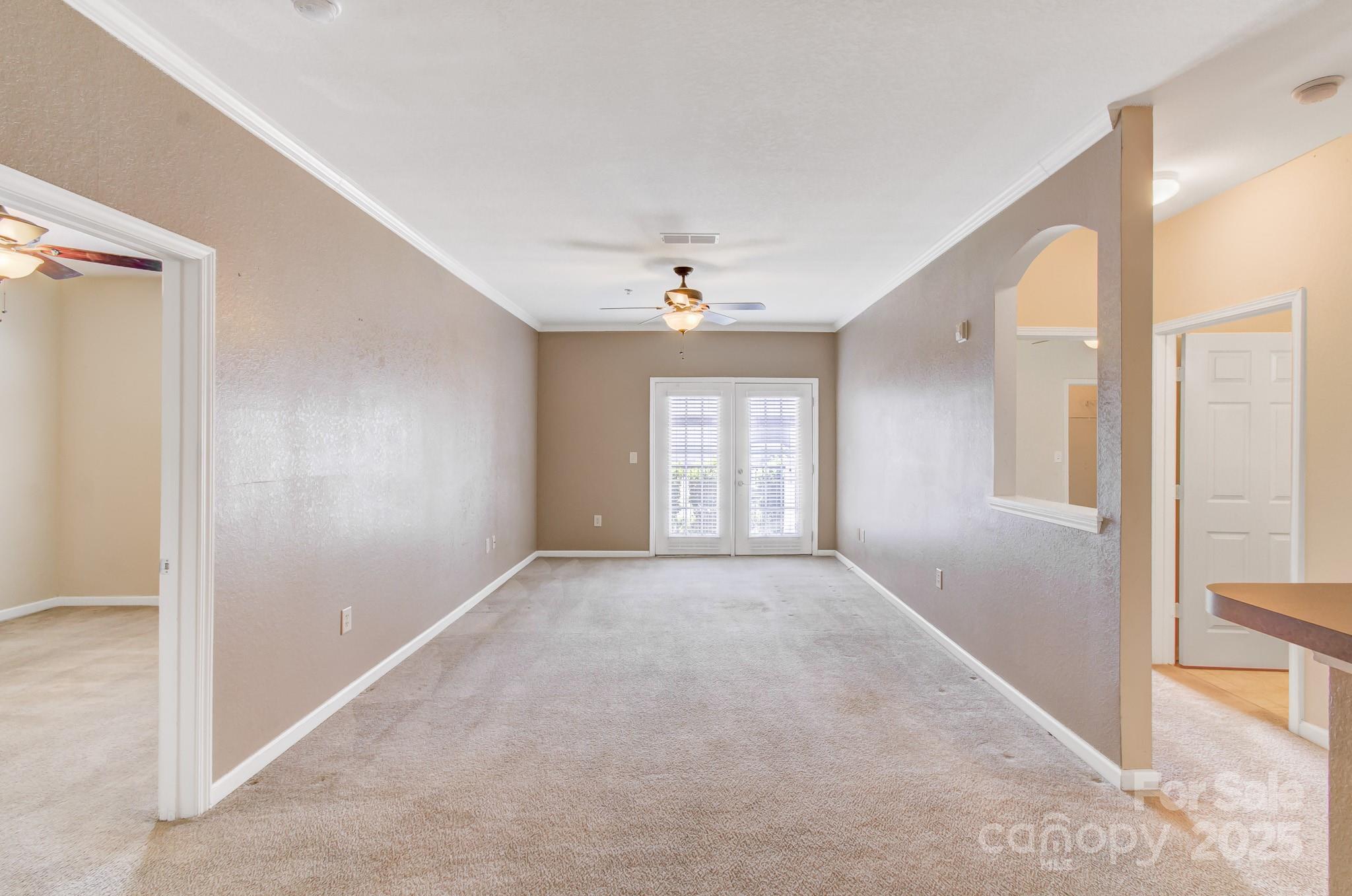 400 Vista Lake Drive 103