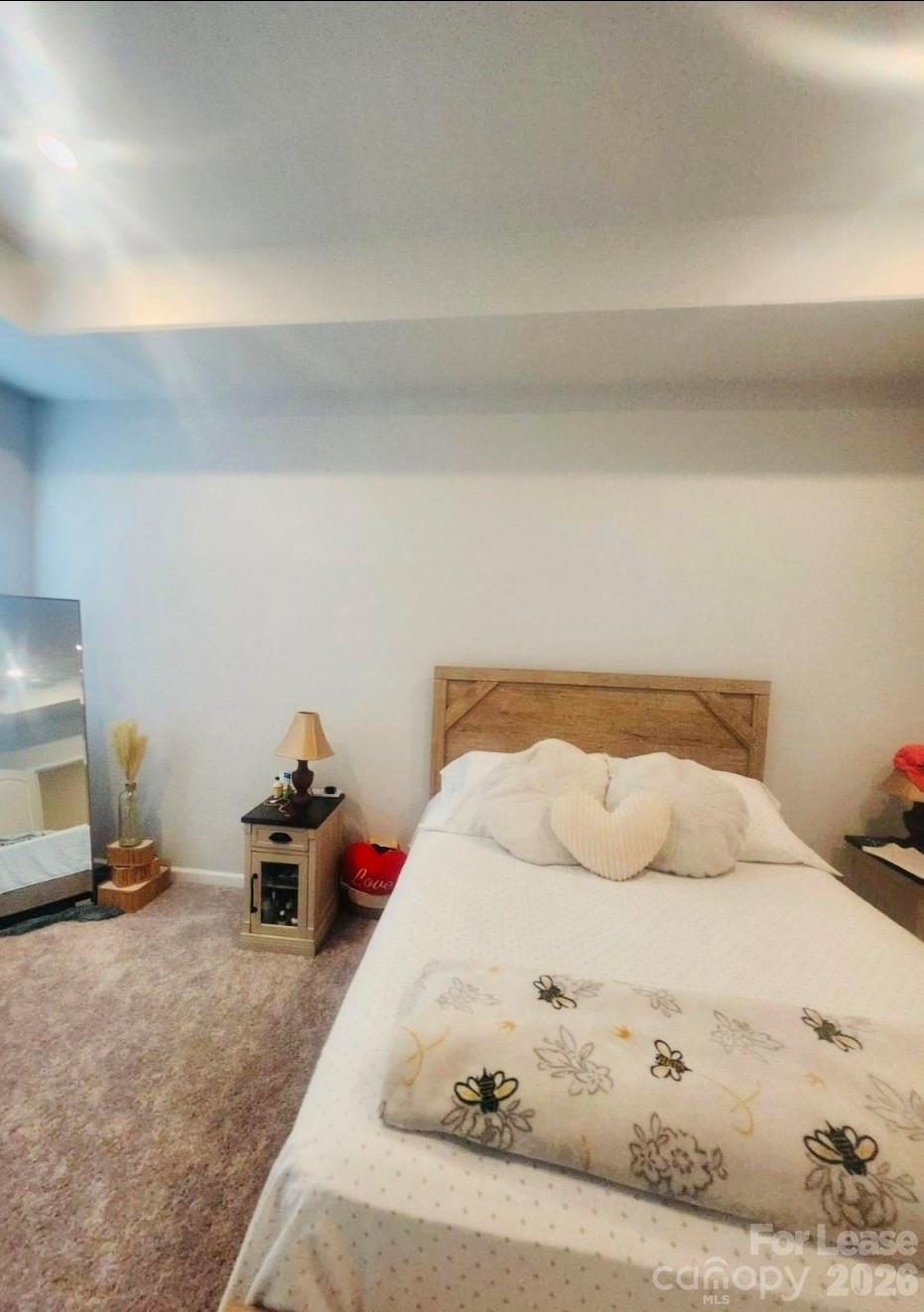 5240 Kinsbridge Drive