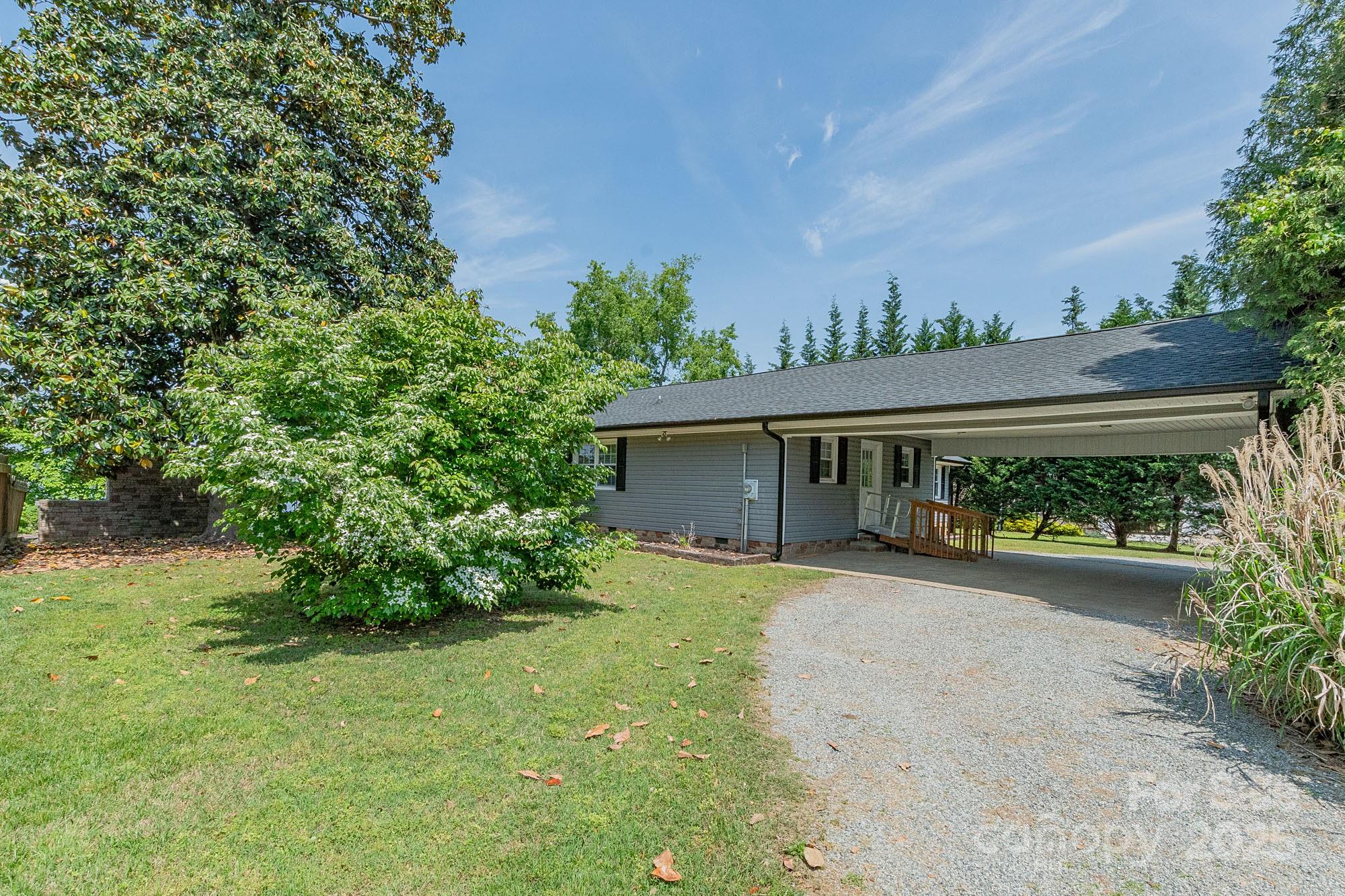 1168 Riverview Road