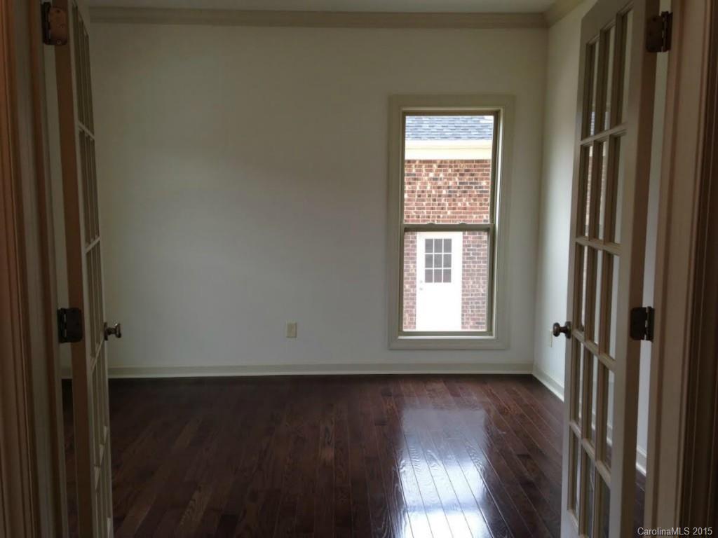 Hollister - Residential Lease