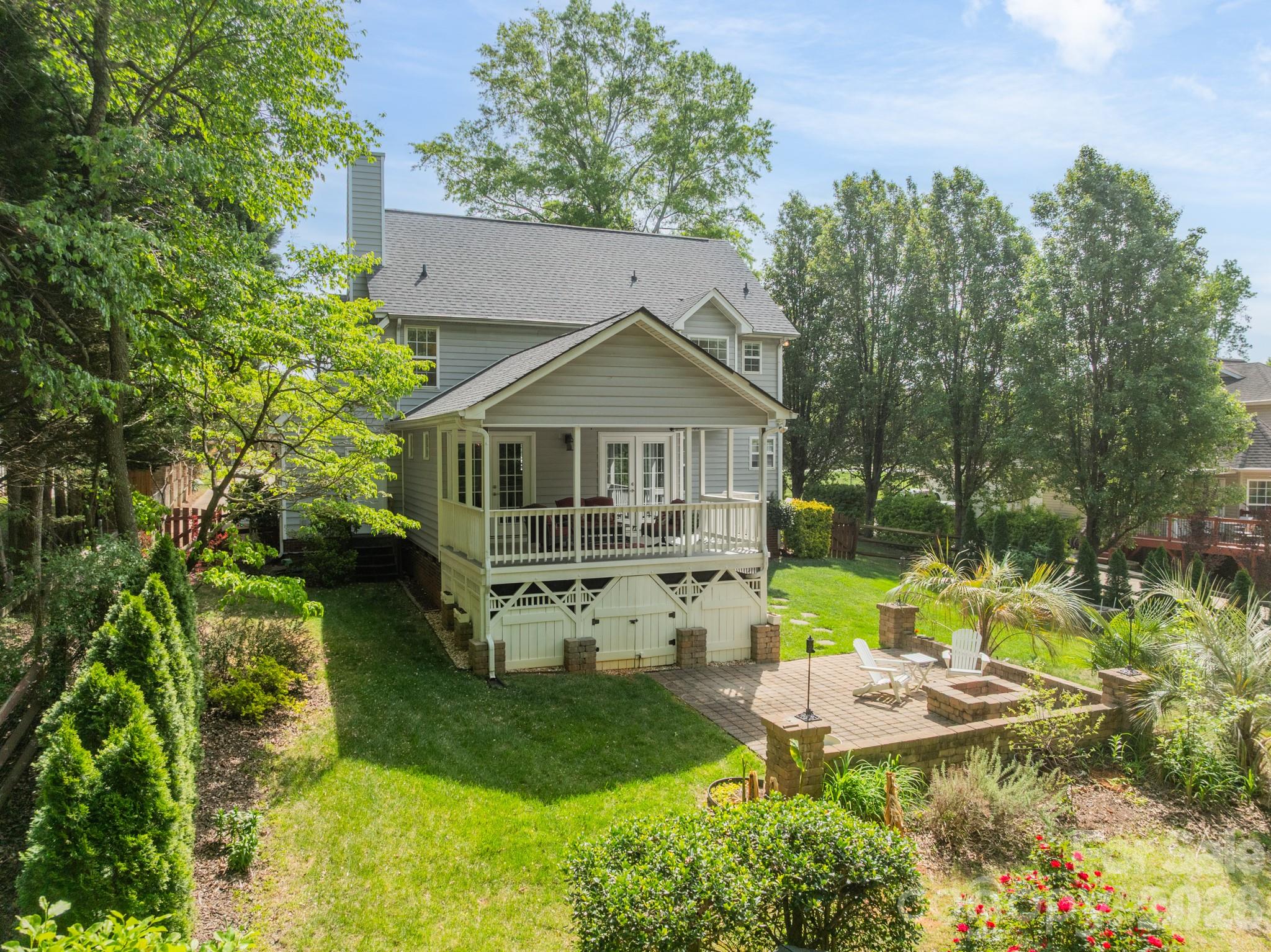 Linda Vista - Residential