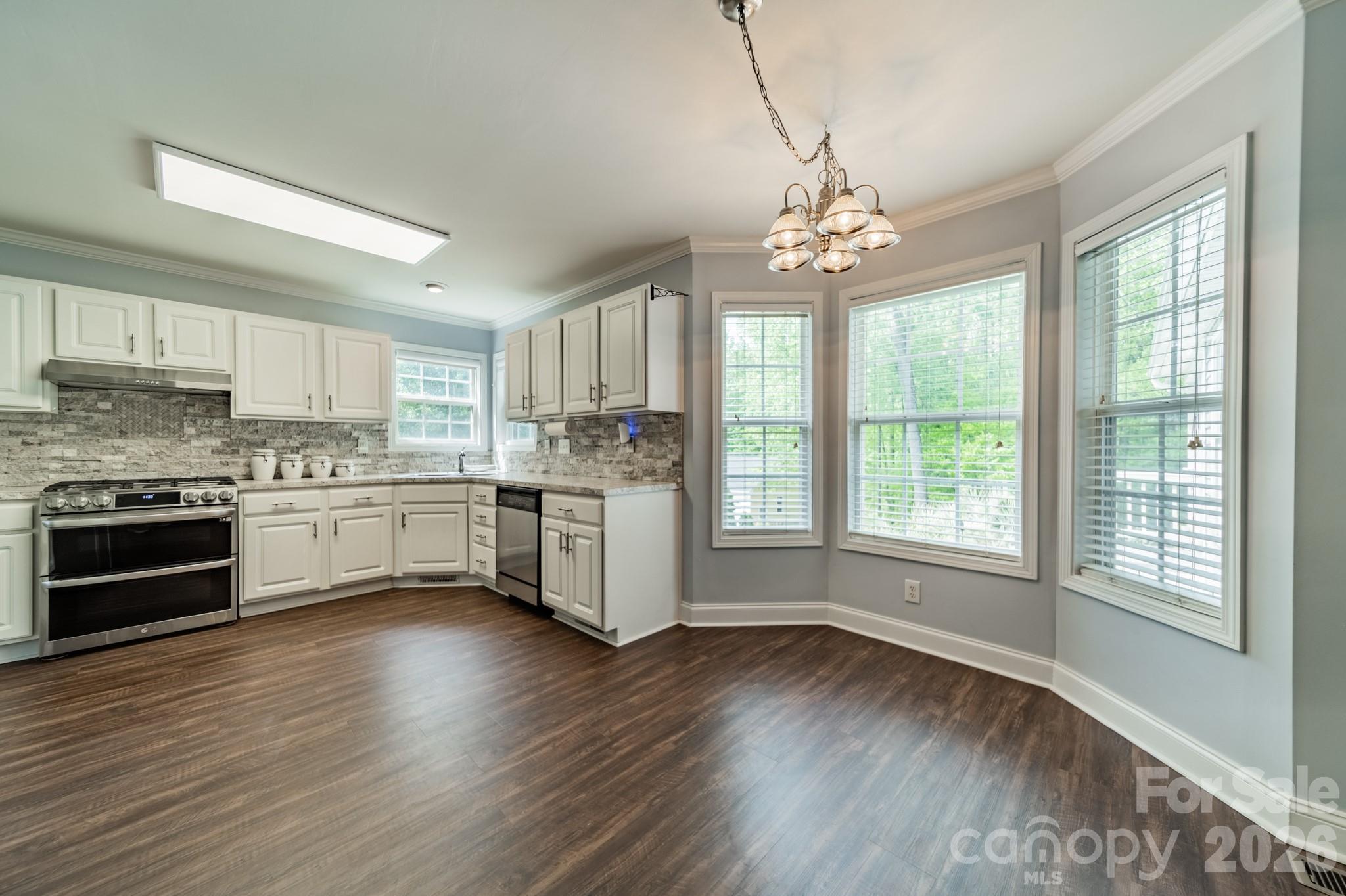 Linda Vista - Residential