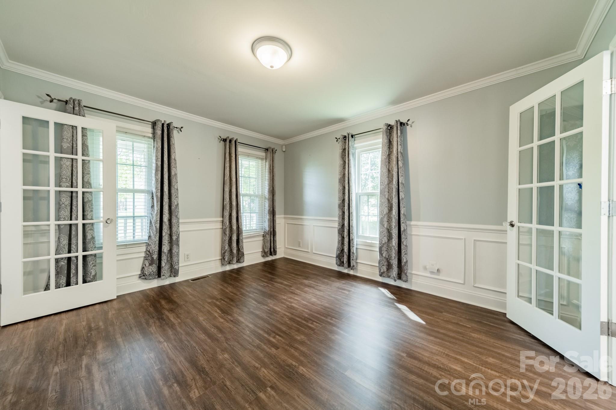 Linda Vista - Residential