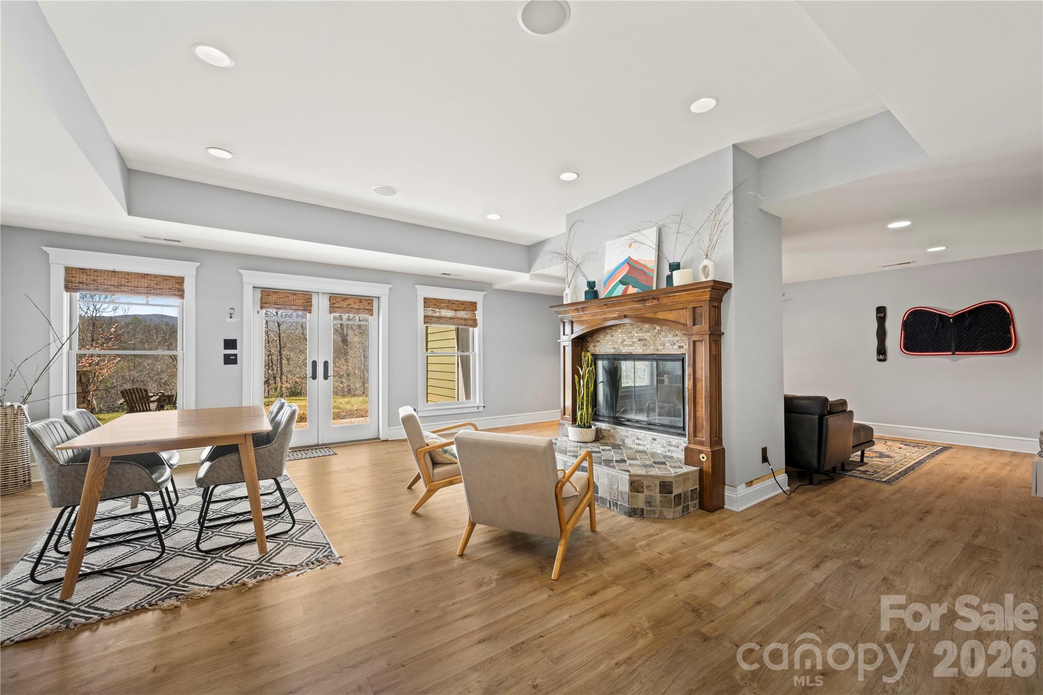 North Park Village Lake Adger - Residential