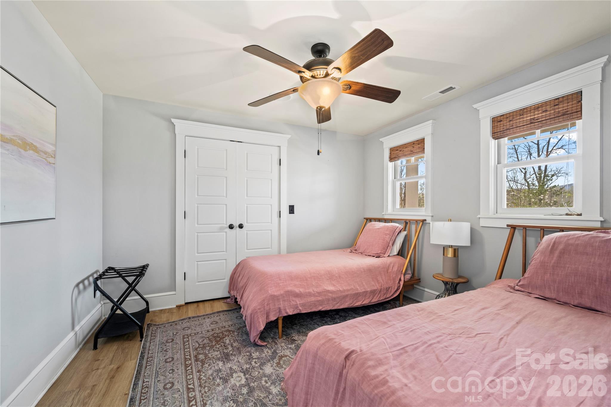 North Park Village Lake Adger - Residential