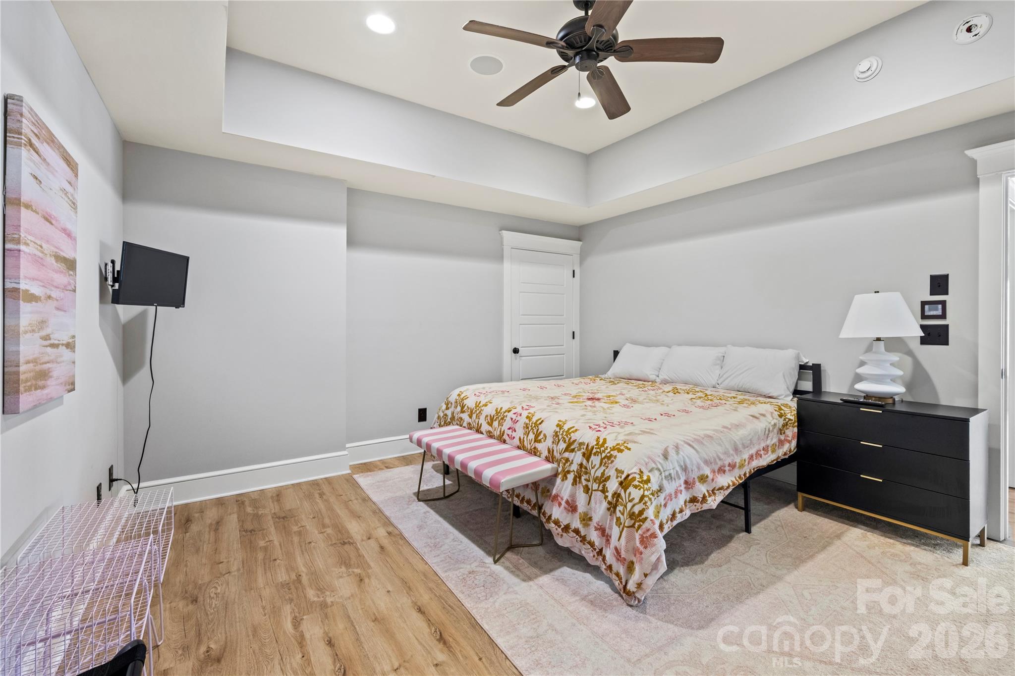 North Park Village Lake Adger - Residential