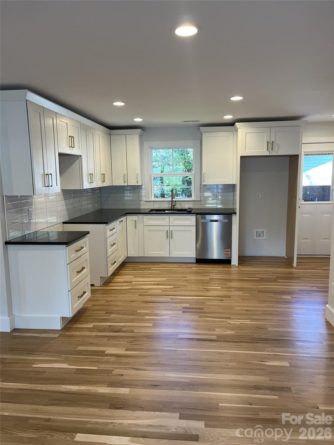 Hillcrest - Residential