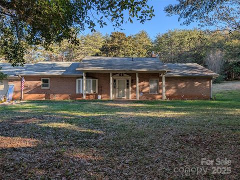 Photo of 5260 Rifle Range Road, Conover, NC 28613 (MLS # 4317637)