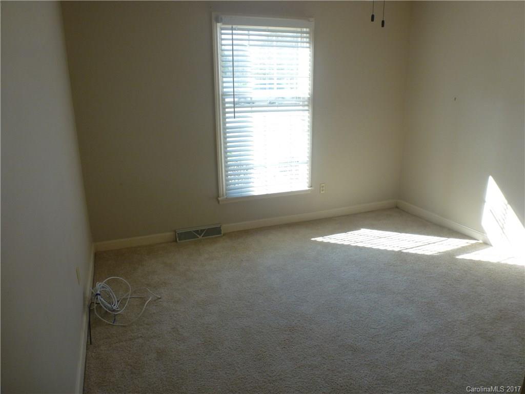 Brentwood Condos - Residential