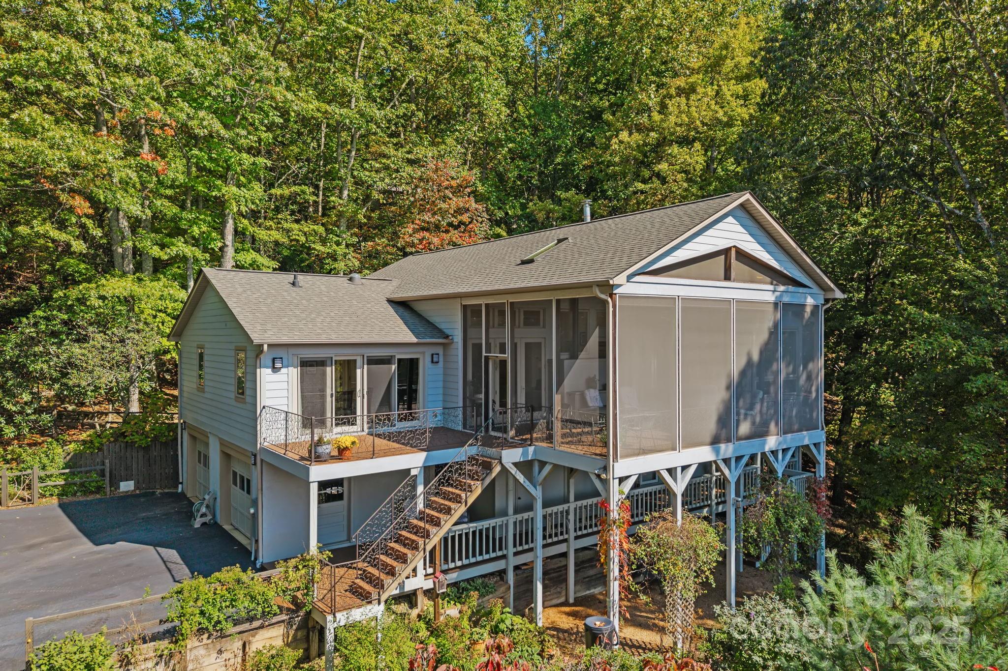 34 Sourwood Drive