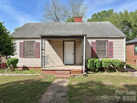 Photo of 2629 Ringwood Street, Charlotte, NC 28208 (MLS # 4364721)