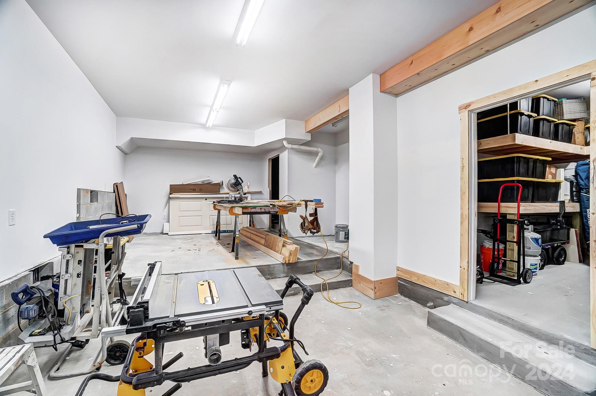 Harbor Oaks - Residential