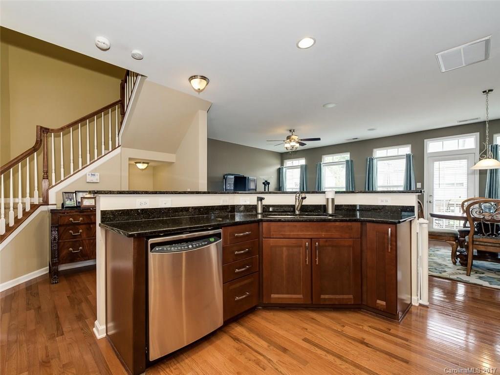 Park South Station - Residential