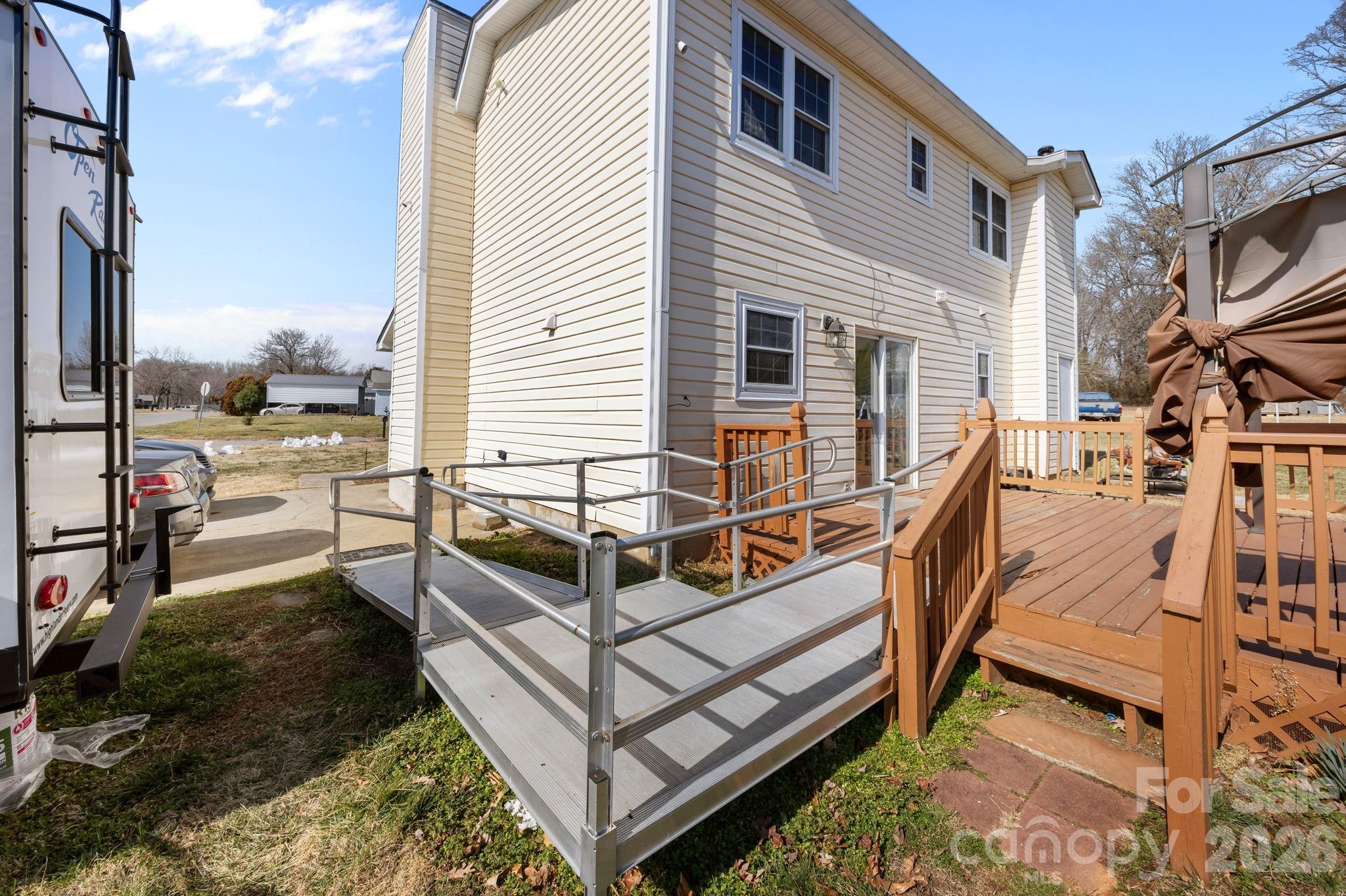 Poplar Springs - Residential