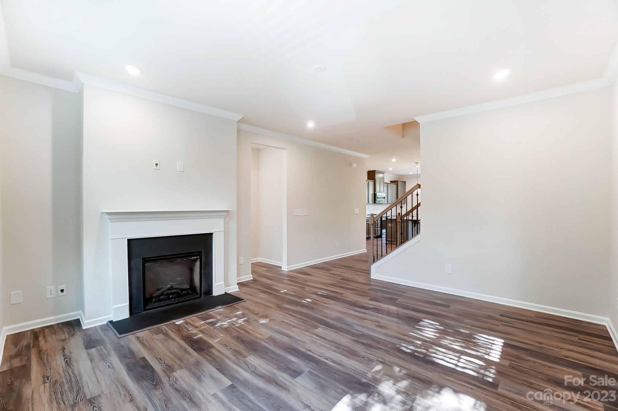 Summers Walk - Residential