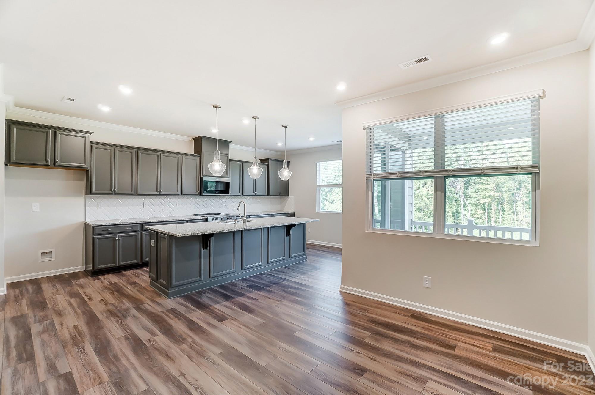 Summers Walk - Residential