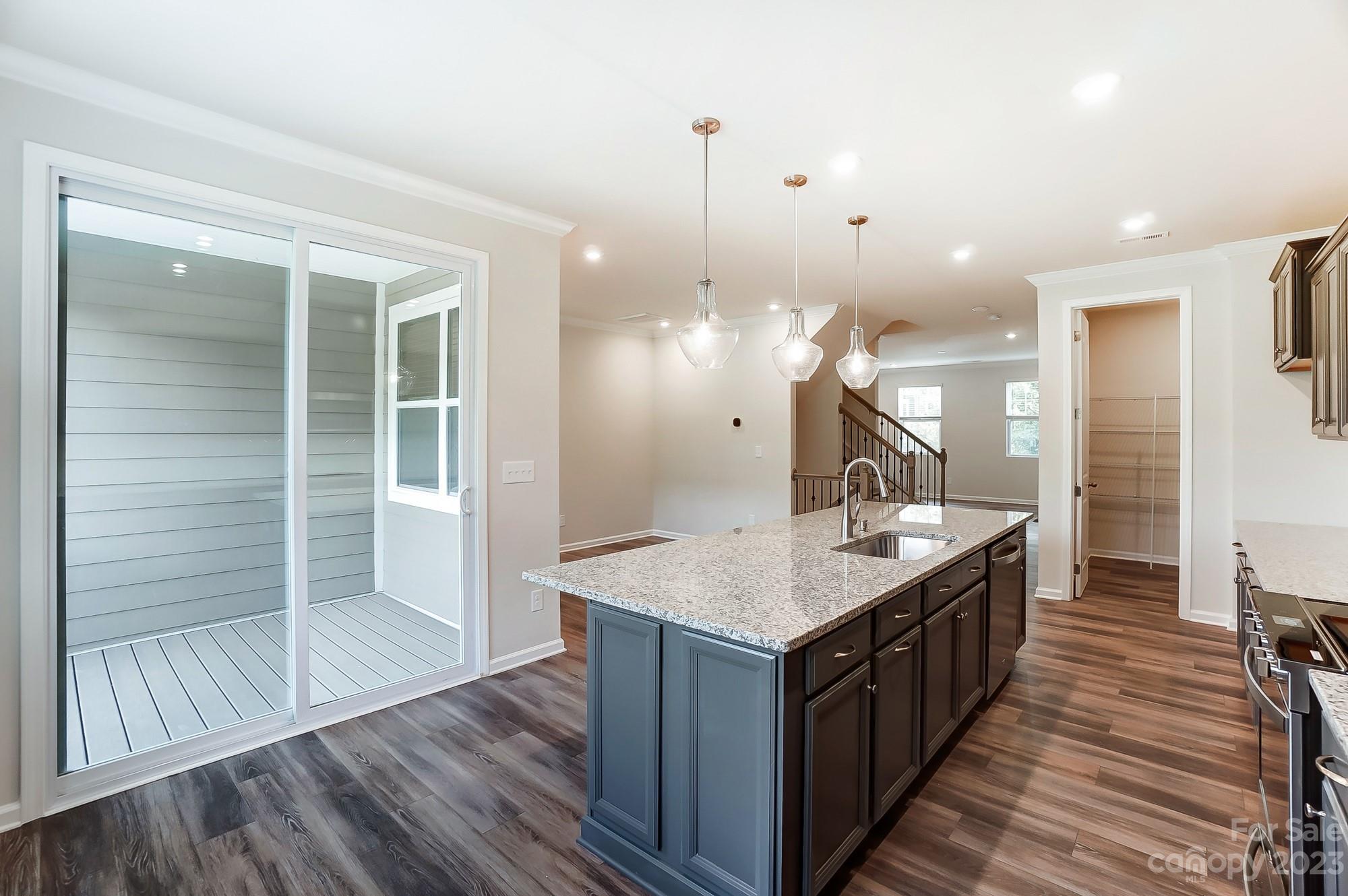 Summers Walk - Residential