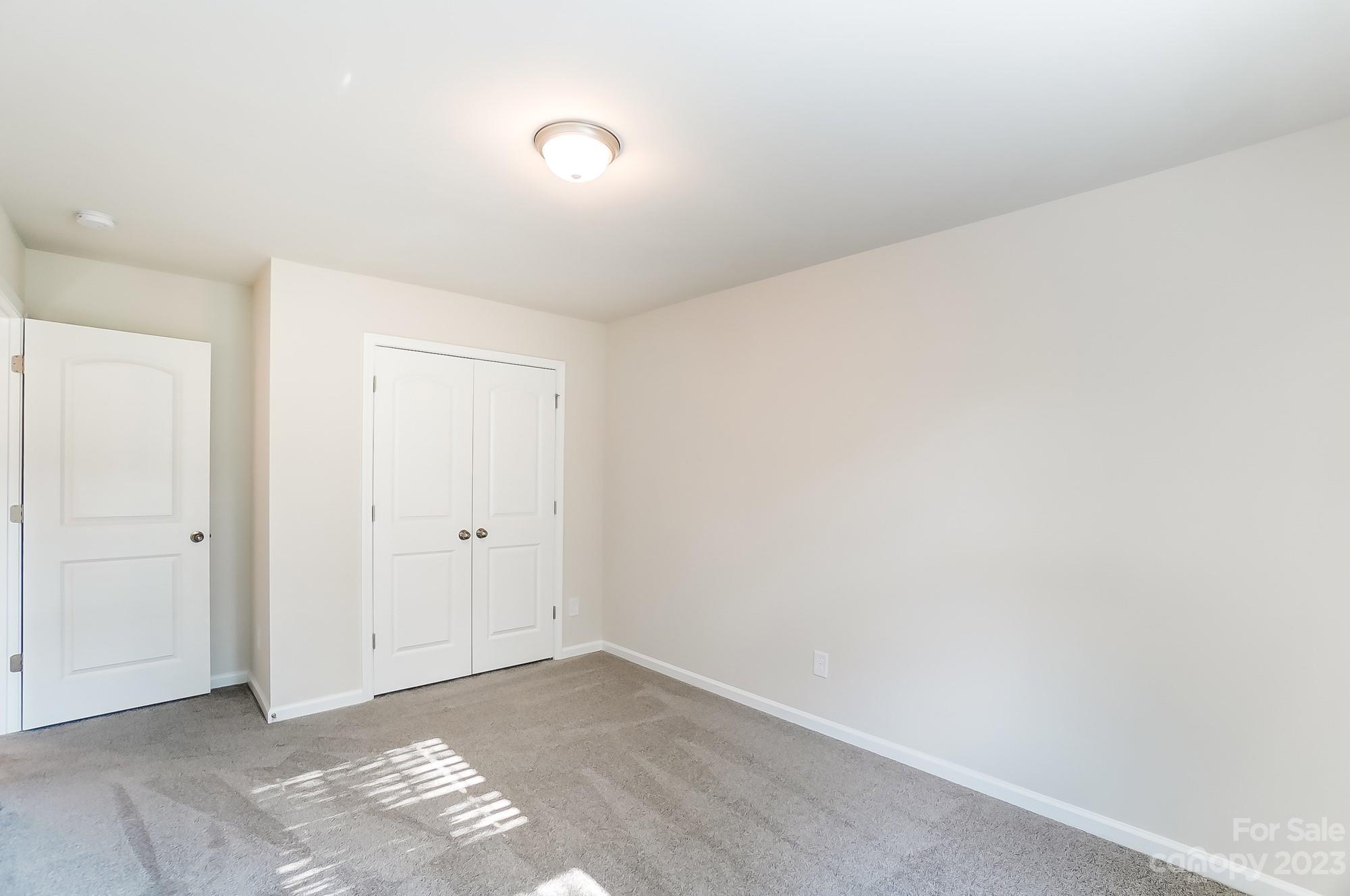 Summers Walk - Residential