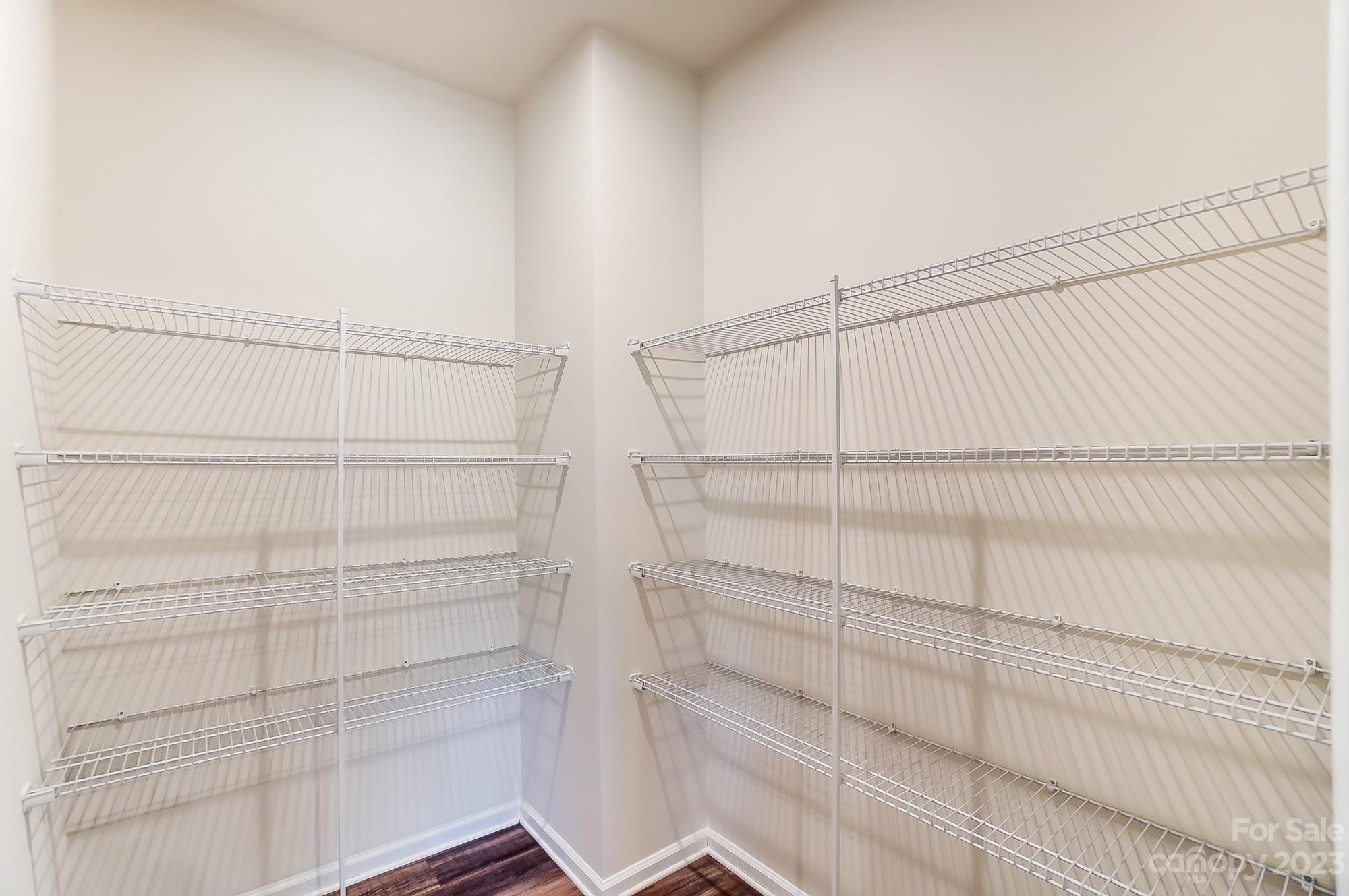 Summers Walk - Residential