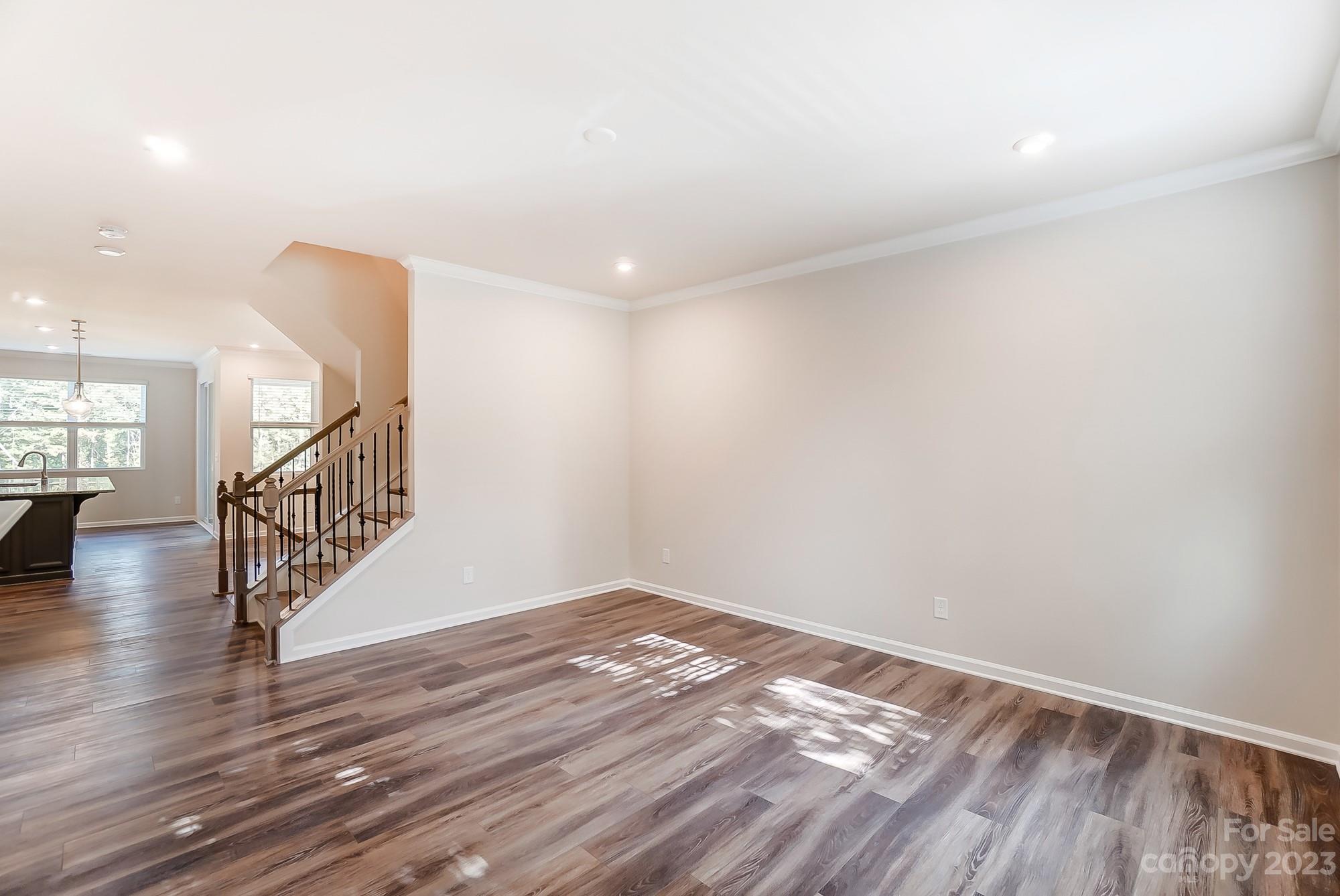 Summers Walk - Residential