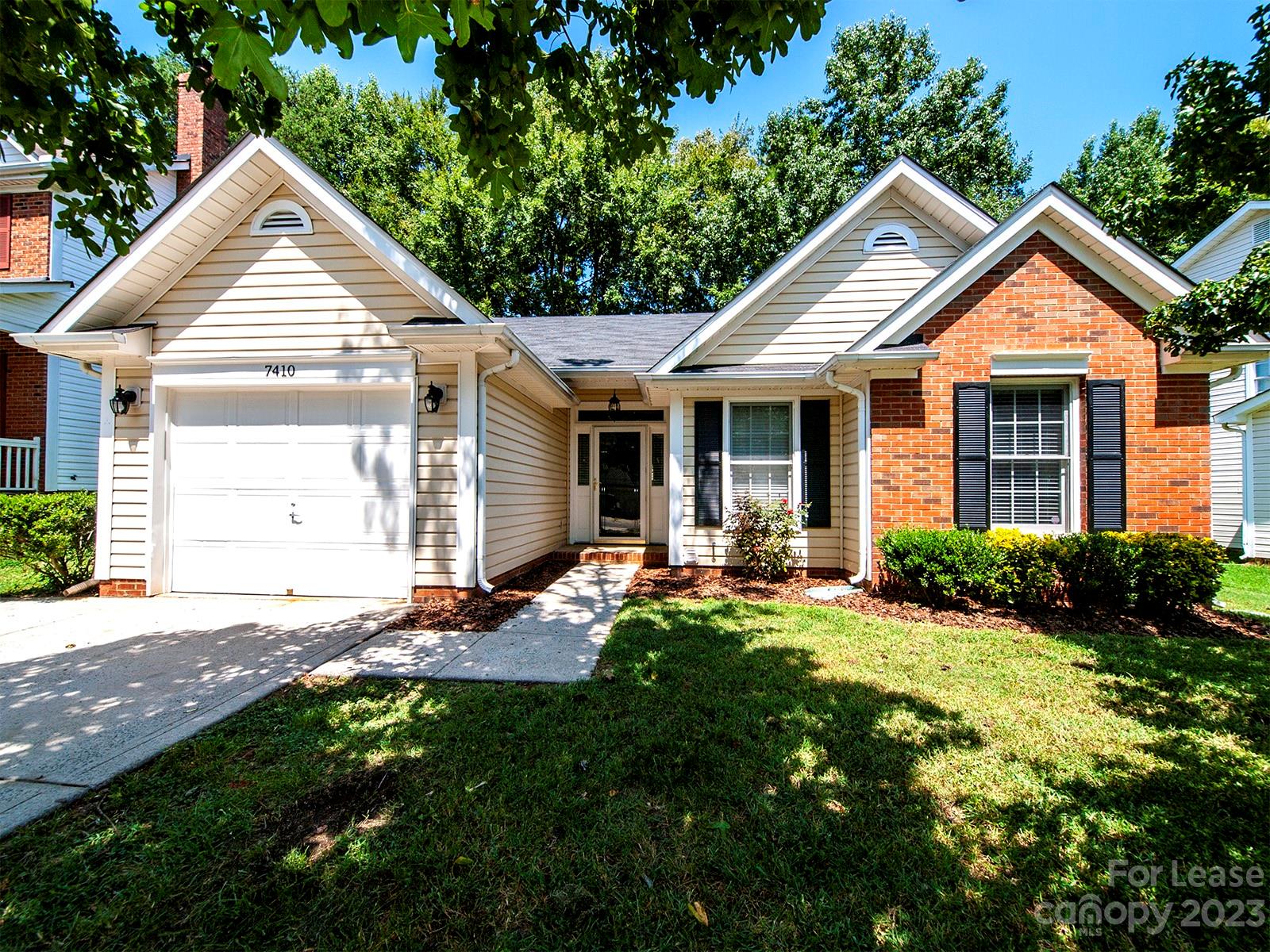 Deercreek - Residential Lease