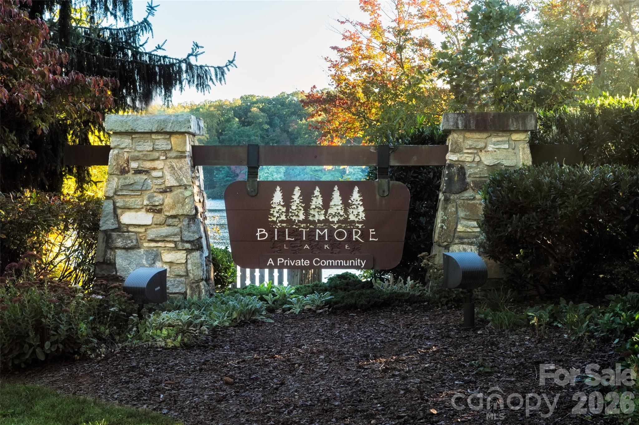 Biltmore Lake - Residential