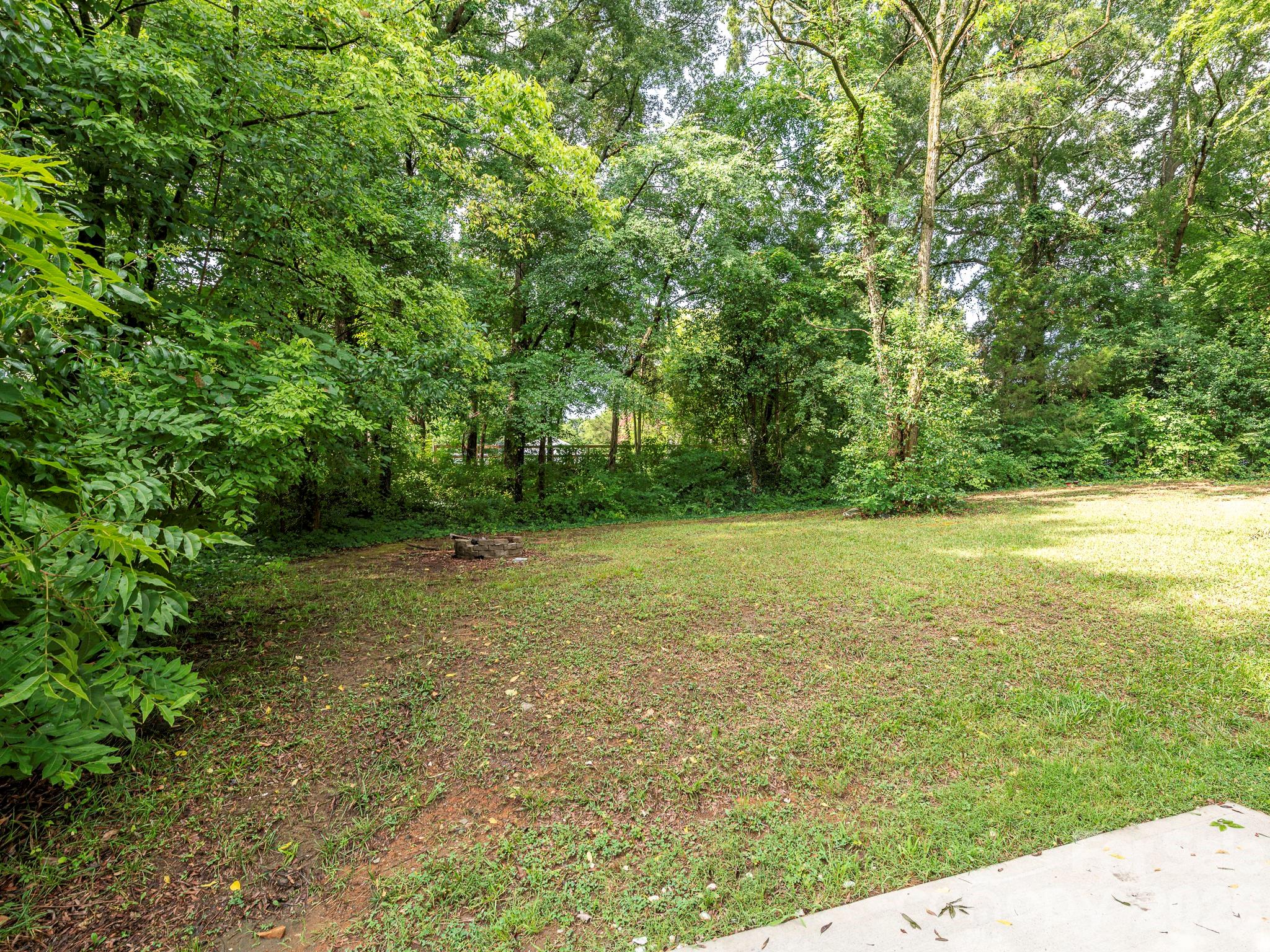 28 B Willowbrook Drive NW