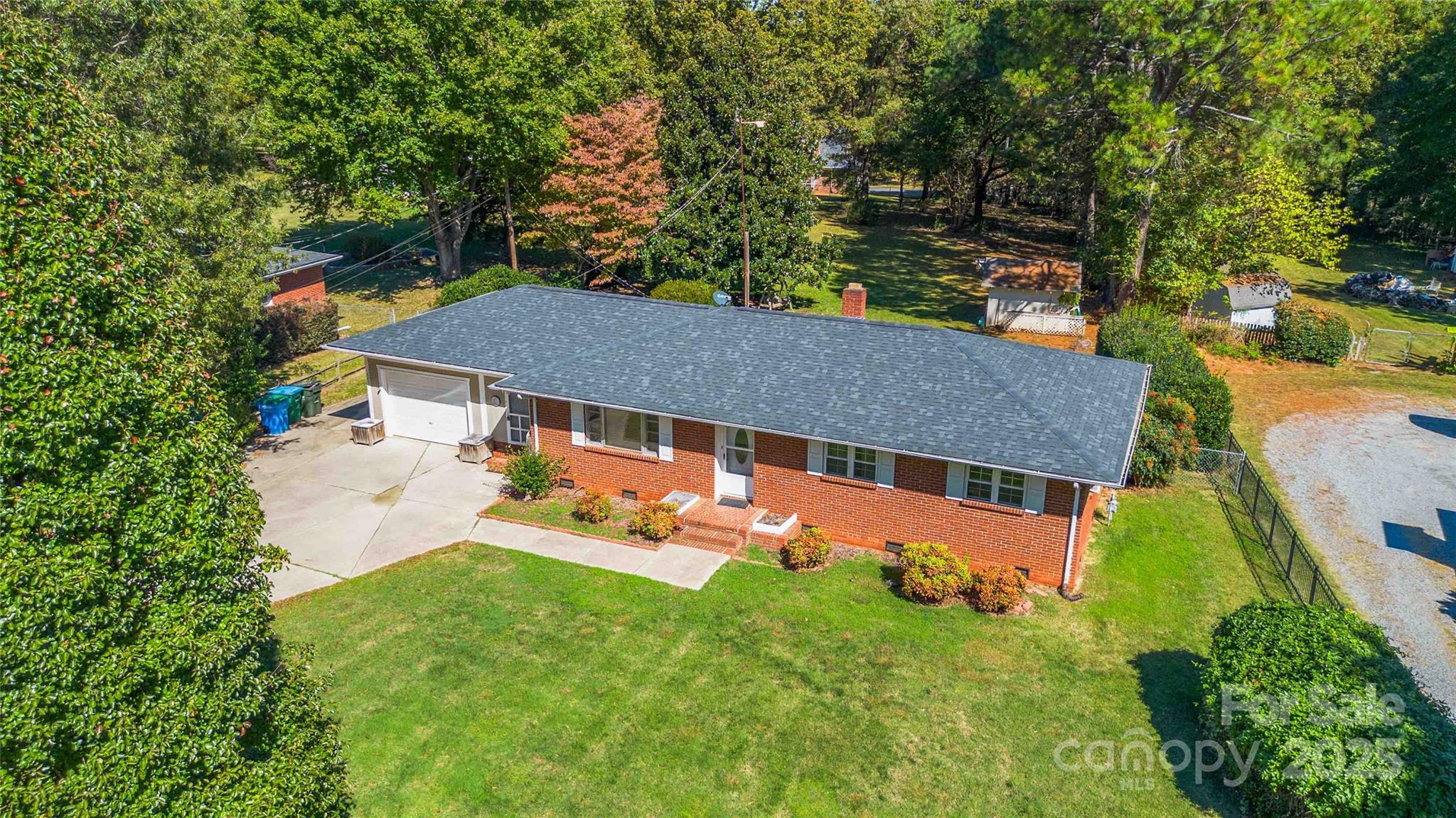 2033 Kimway Drive