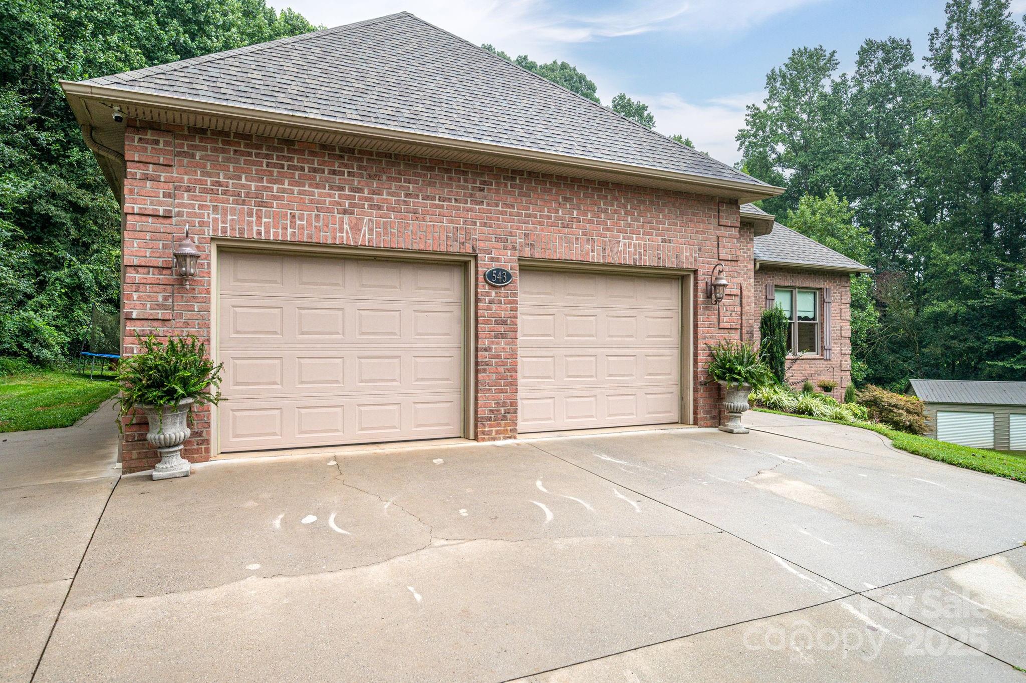543 Roy Eaker Road