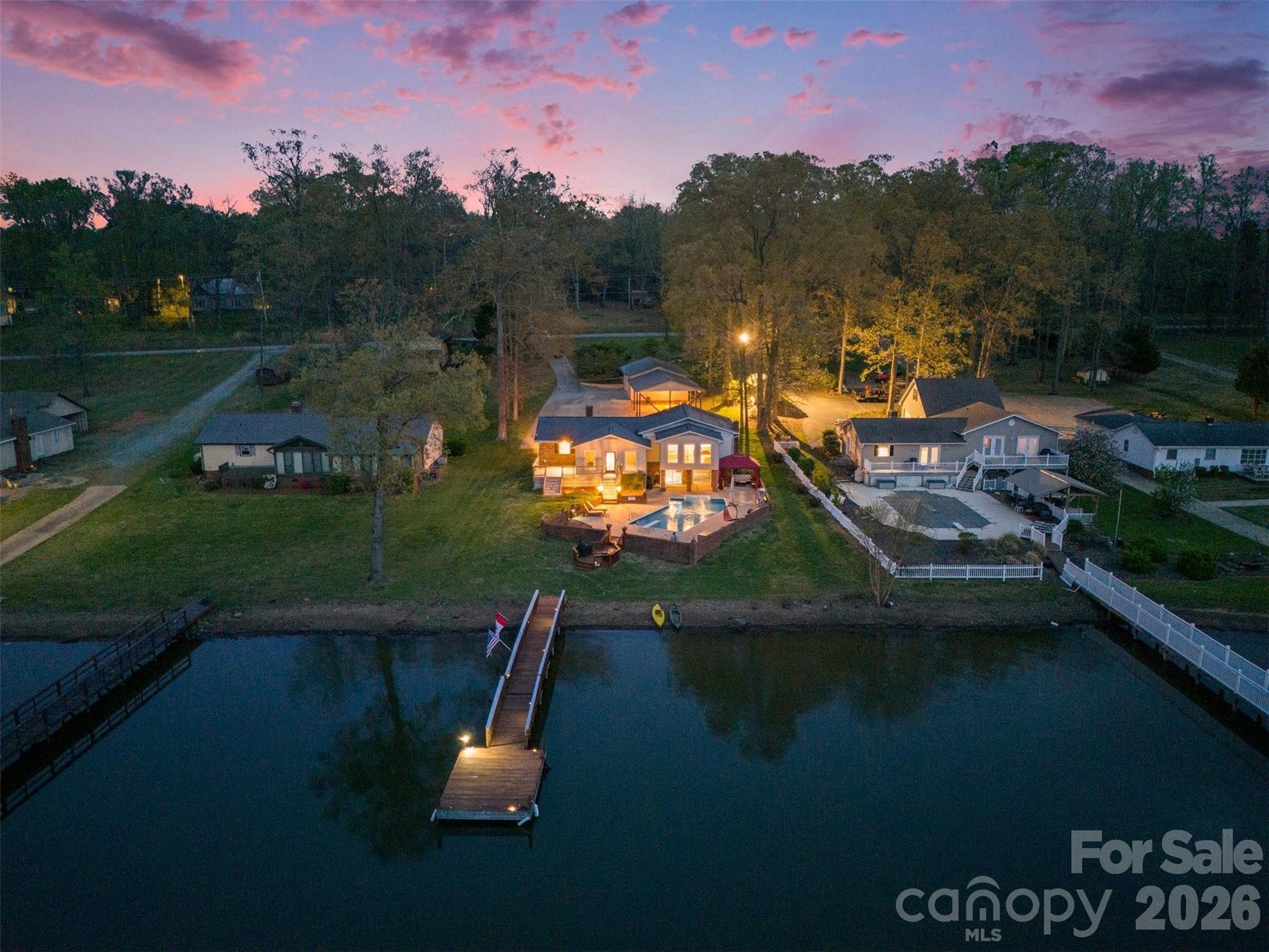 High Rock Lake - Residential