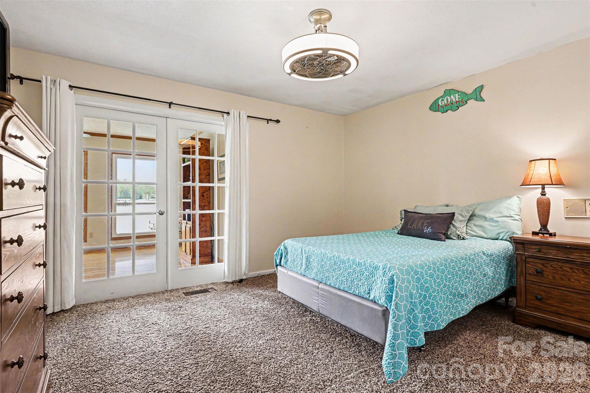 High Rock Lake - Residential