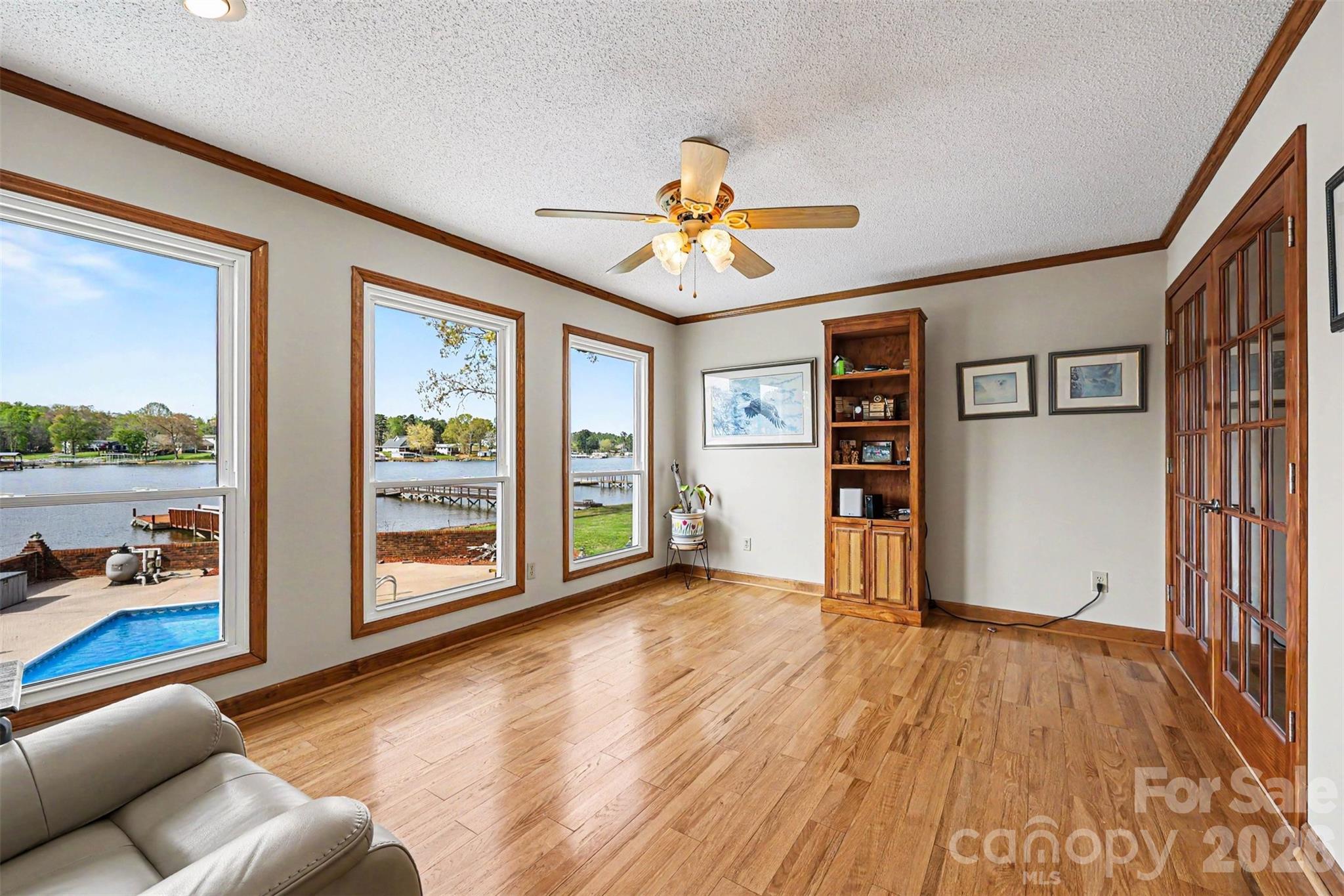 High Rock Lake - Residential