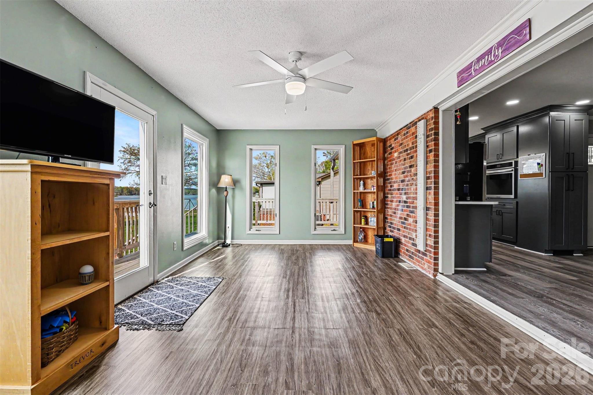 High Rock Lake - Residential