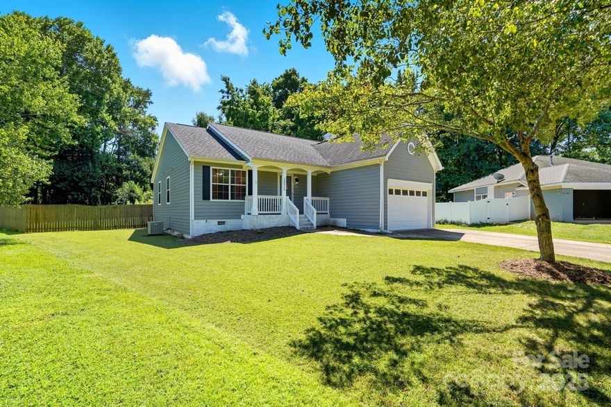 Welcome to Harvest Pointe! This adorable 3 bedroom 2 full bathroom is charming and perfect for a first time home buyer or an investor as it has NO HOA! Includes a fenced in backyard; perfect for privacy. Enjoy a cup of coffee on the covered back porch. Refrigerator, washer & dryer included with an acceptable offer. Excellent location; located next door to North Meck Park and minutes from Birkdale Village and downtown Huntersville.