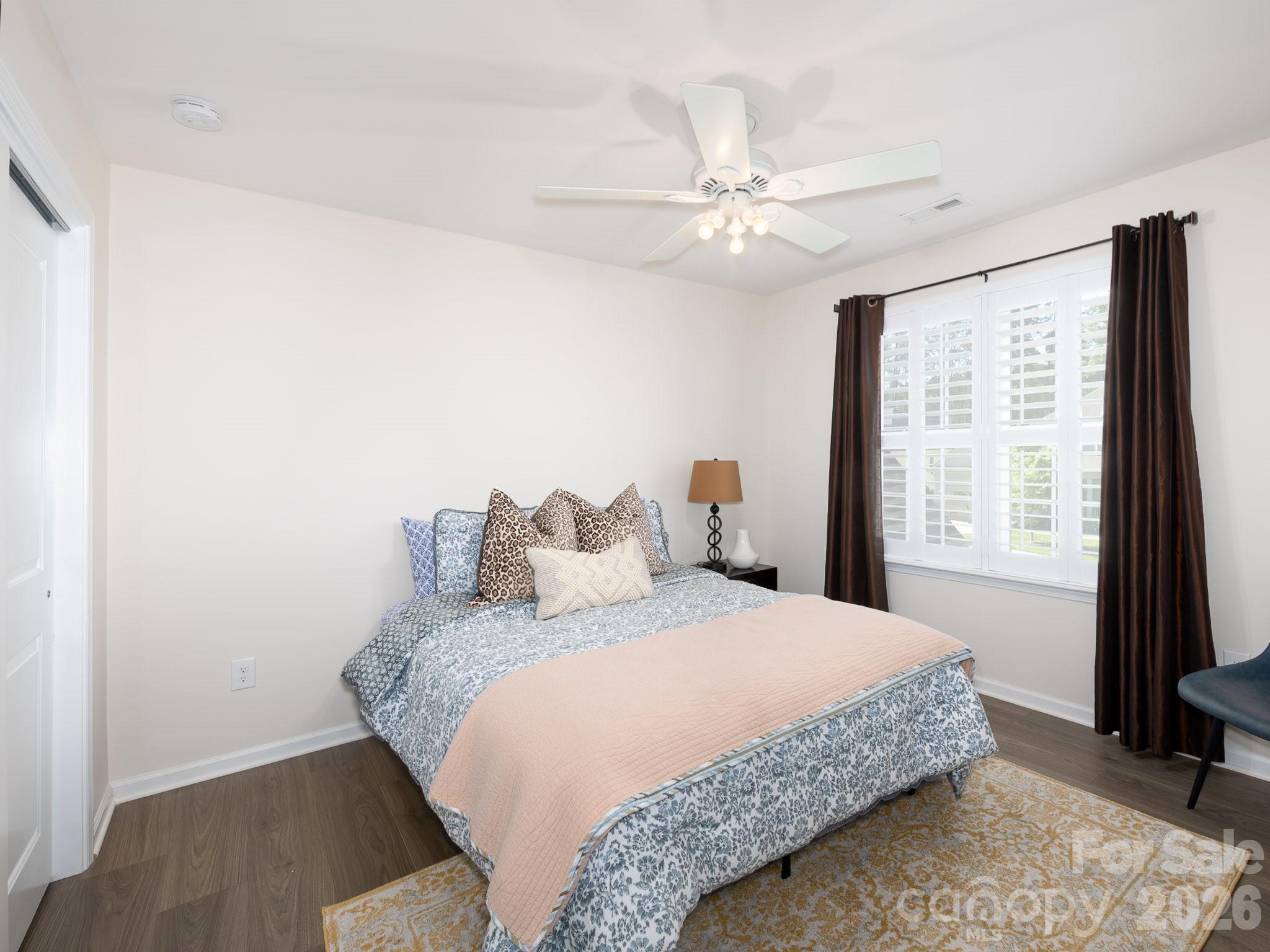 Gates At Waterside - Residential