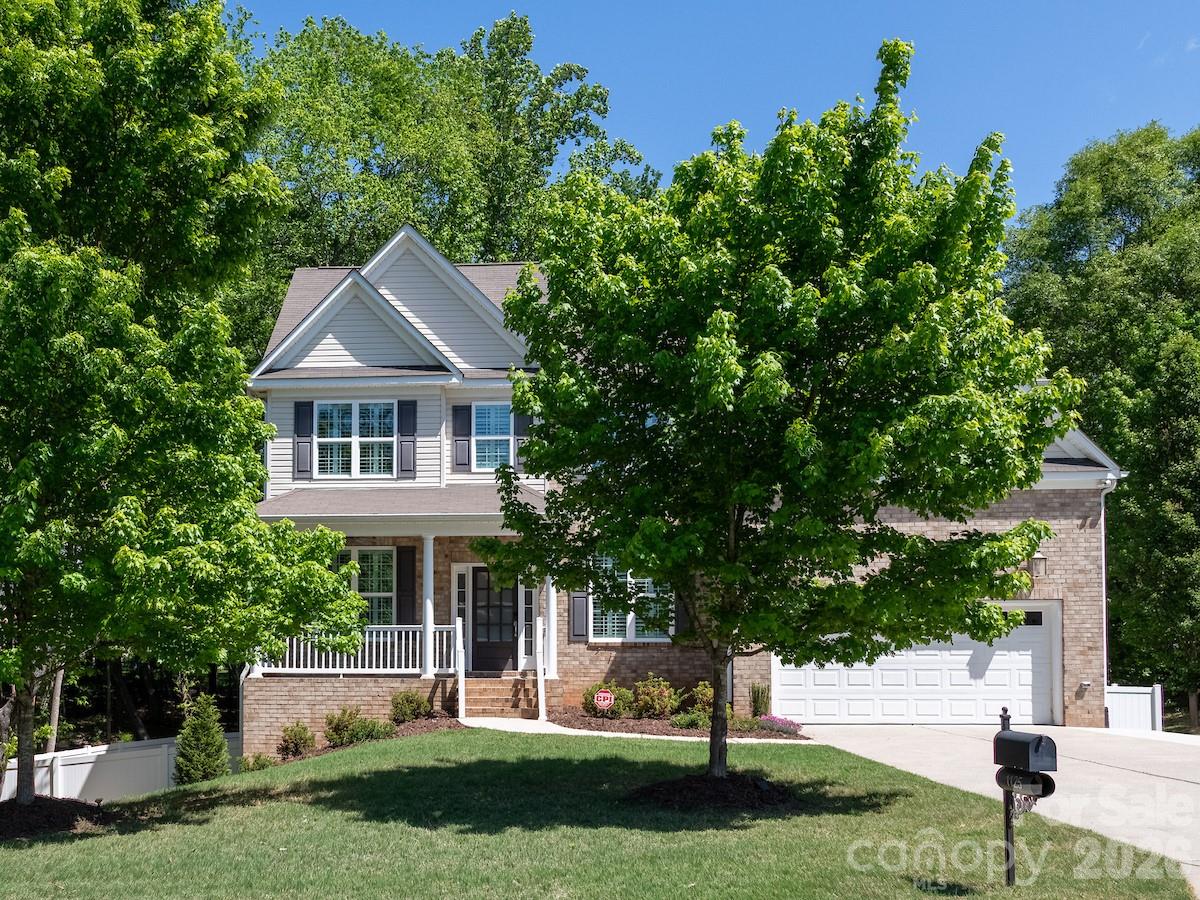 Gates At Waterside - Residential