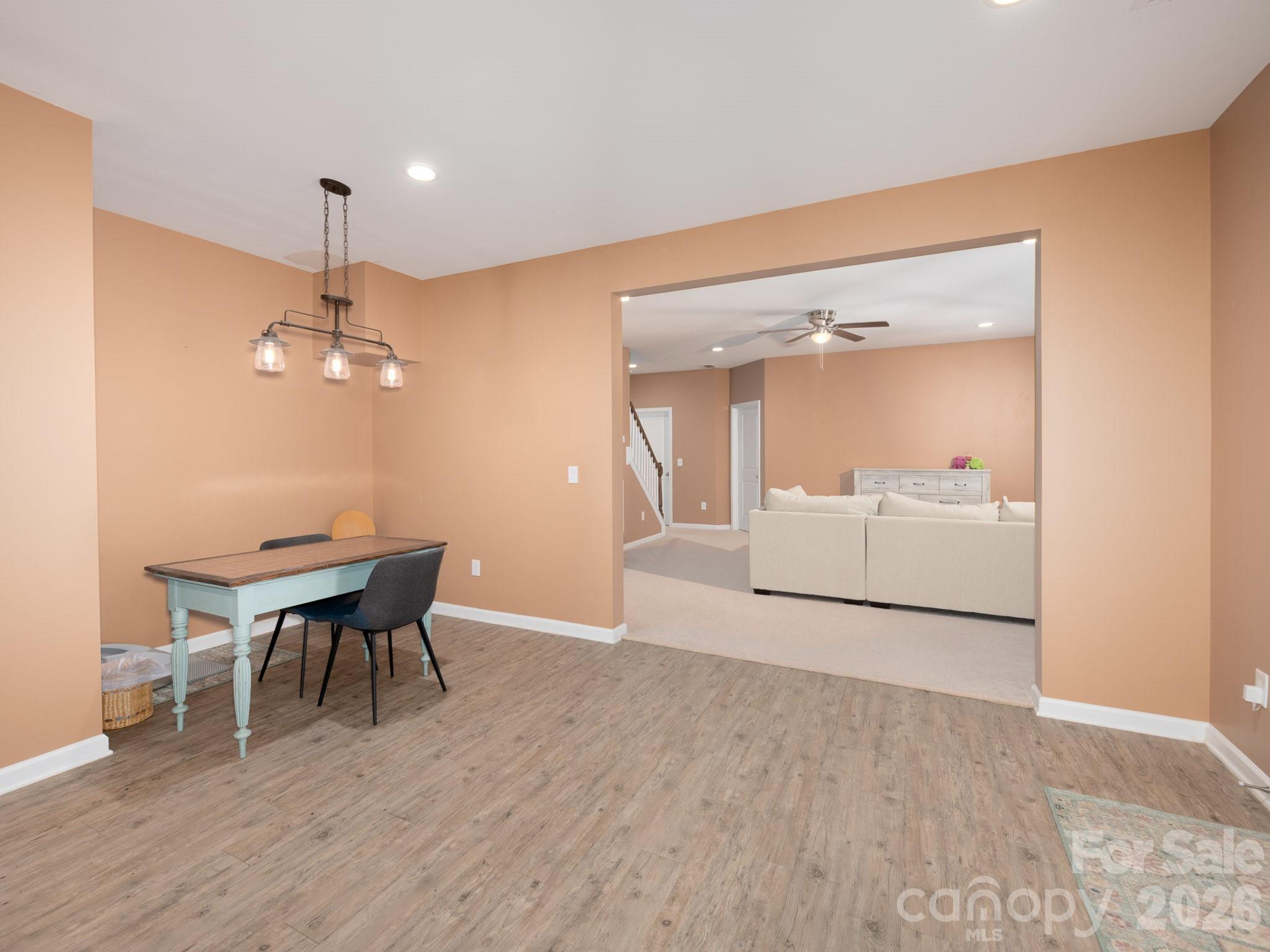 Gates At Waterside - Residential