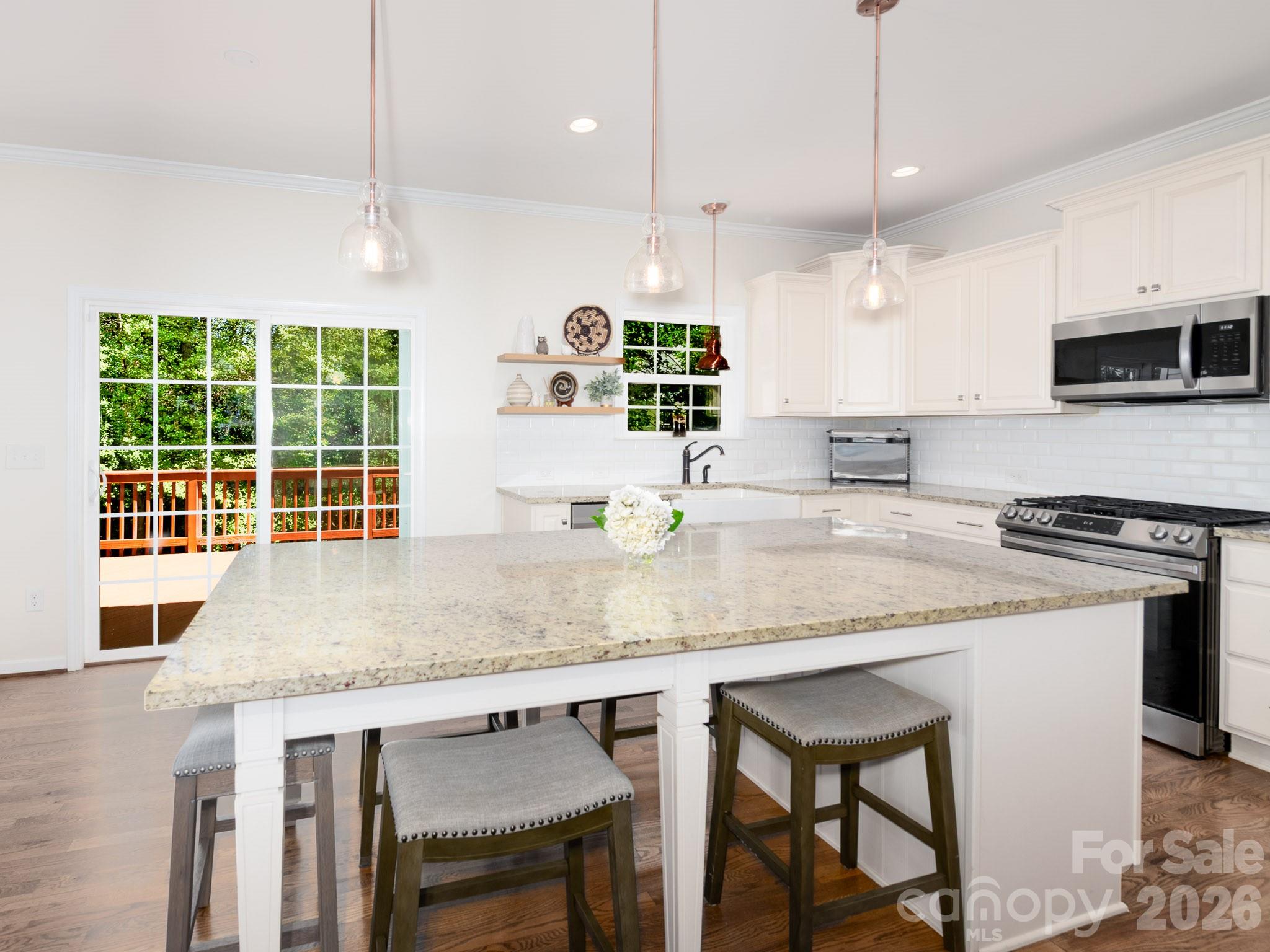 Gates At Waterside - Residential