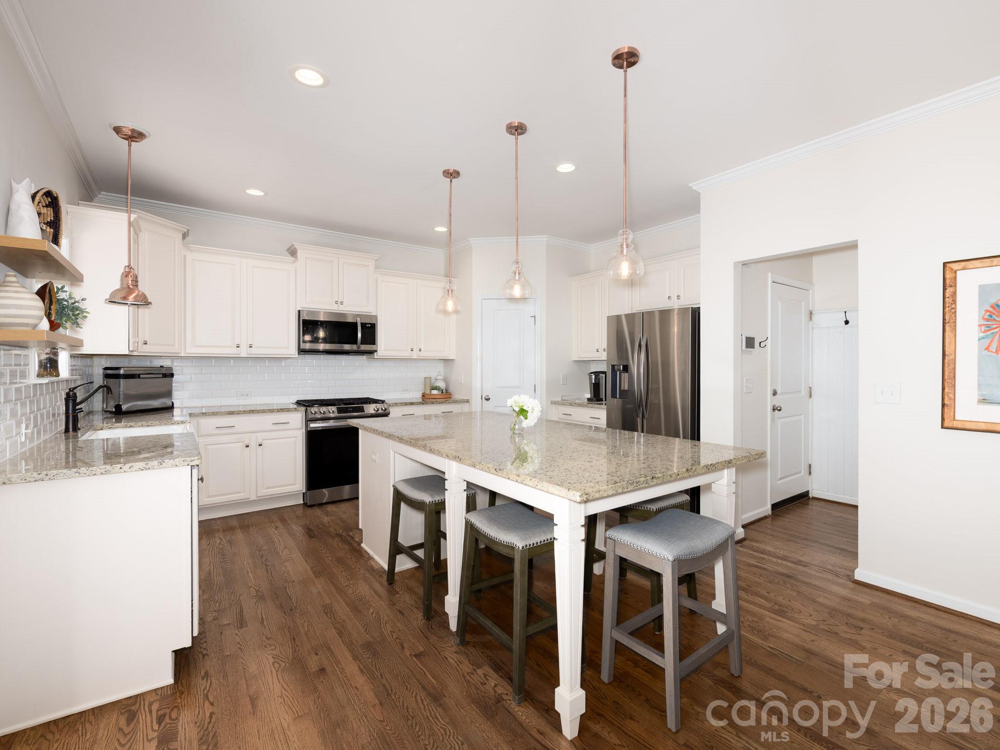 Gates At Waterside - Residential