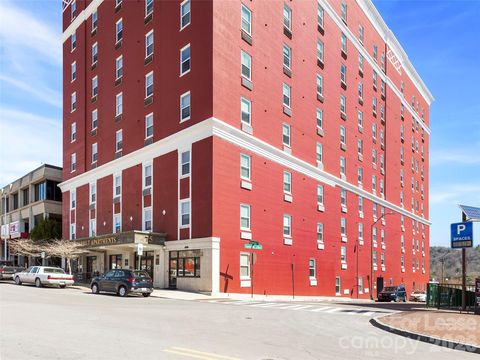 Photo of 75 Haywood Street #B, Asheville, NC 28801 (MLS # 4361635)