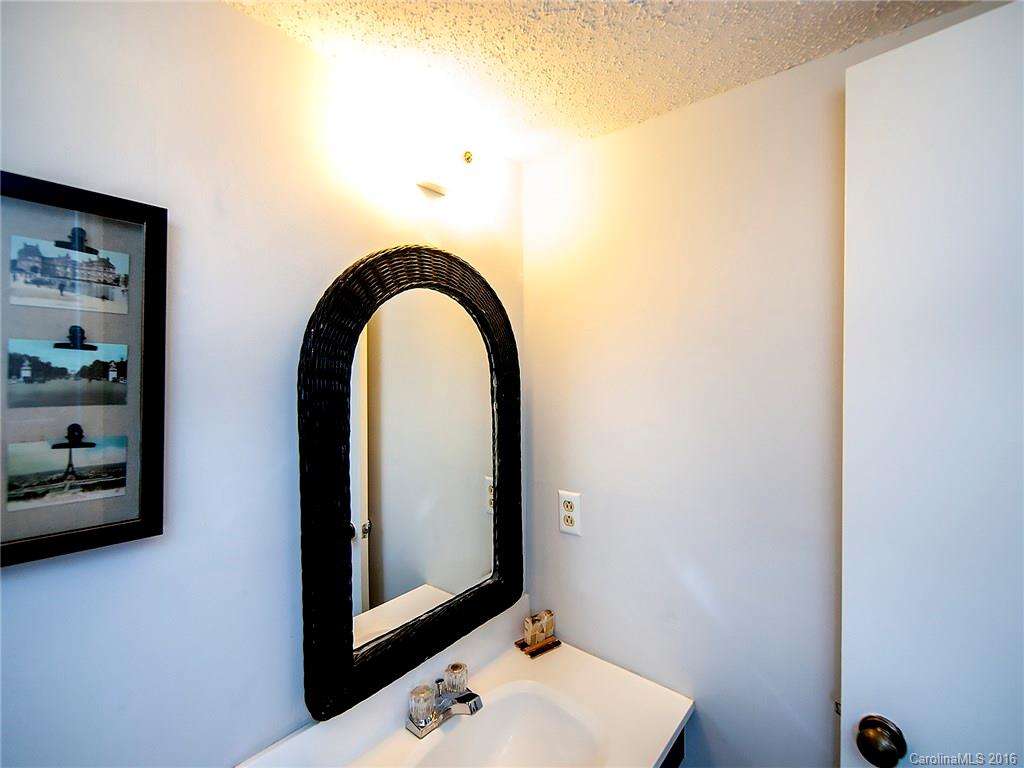 Tega Cay - Residential