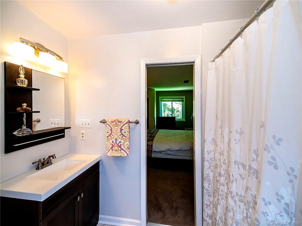 Tega Cay - Residential